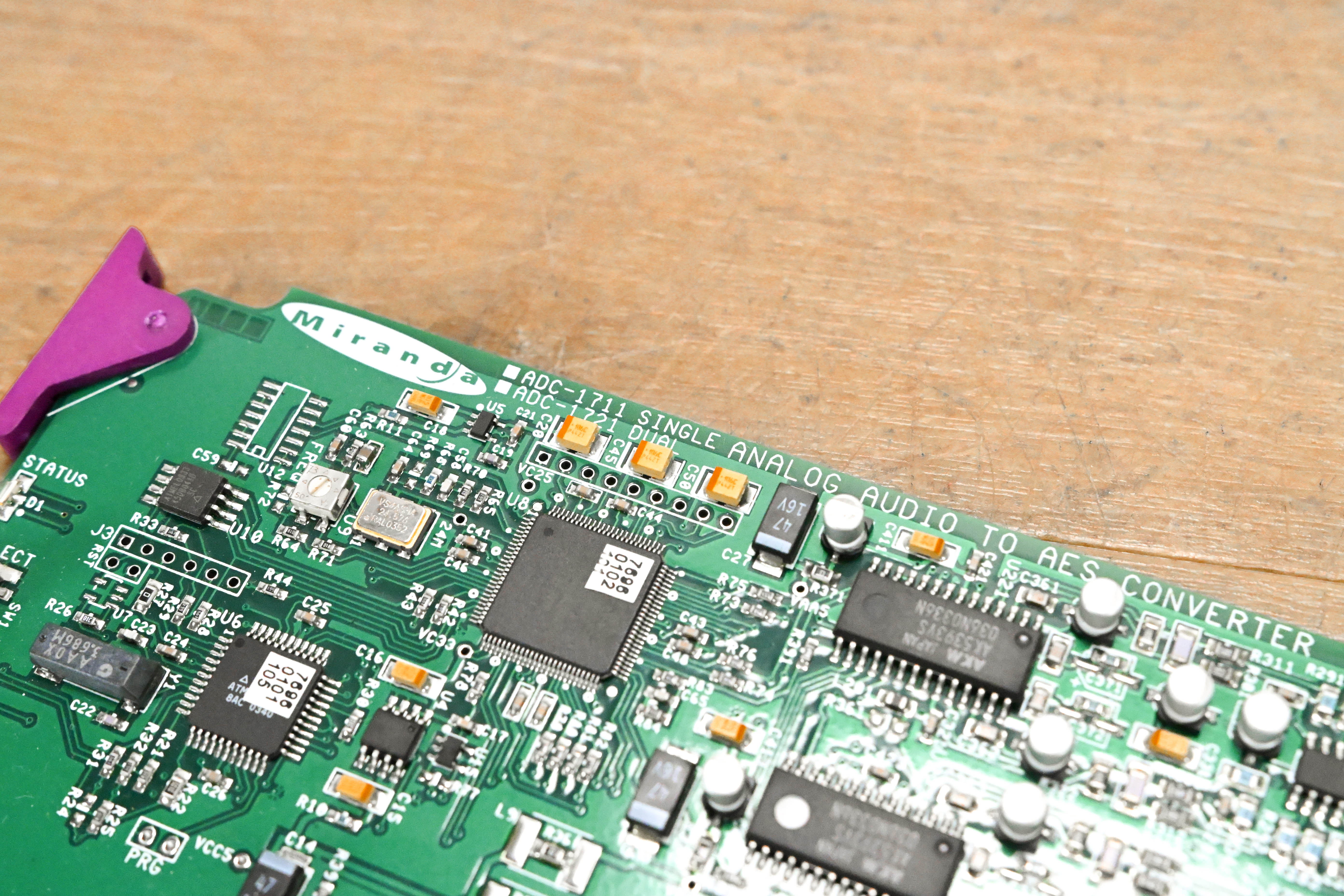 Miranda ADC-1721 Dual Analog Audio to AES Converter