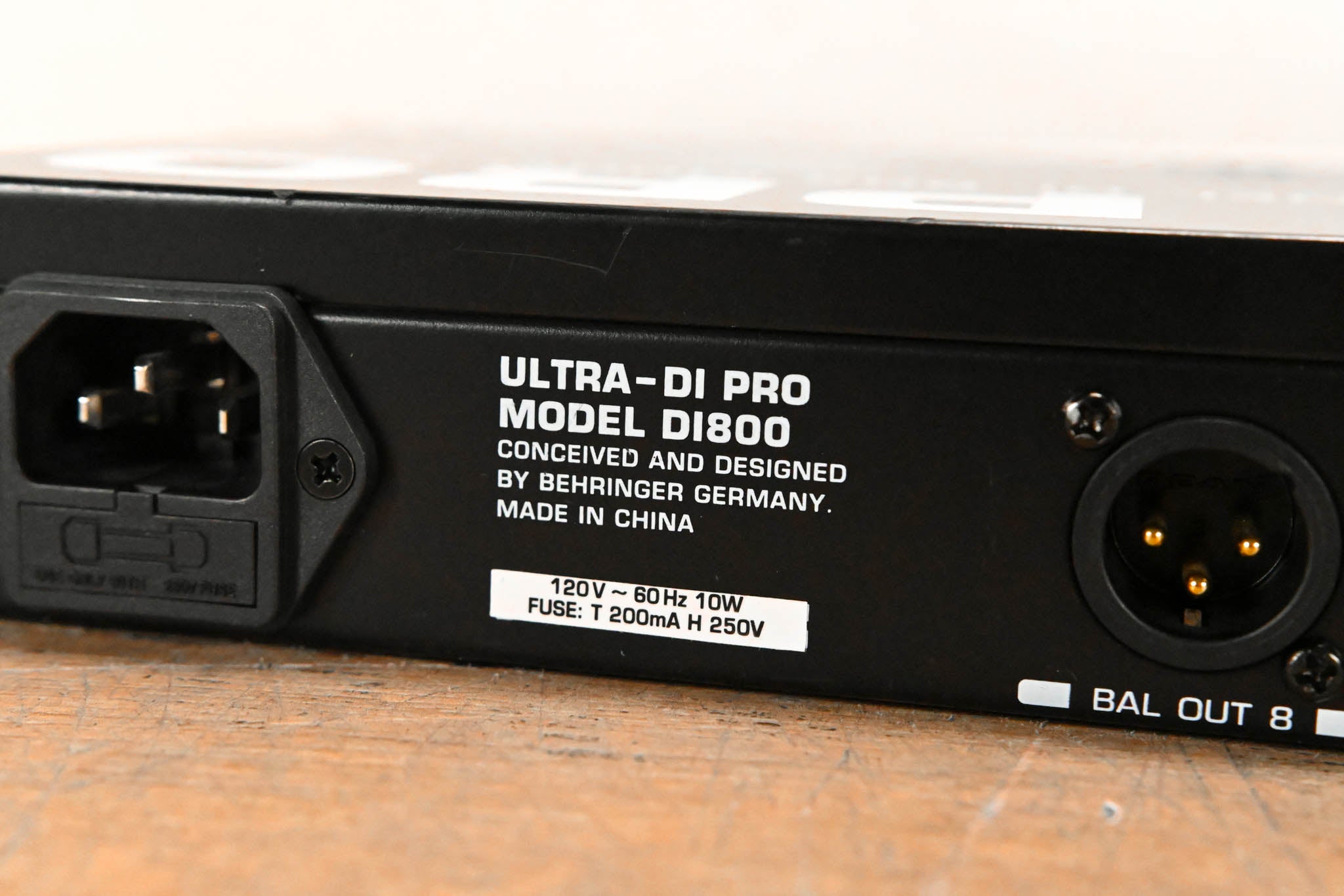 Behringer ULTRA-DI PRO DI800 8-Channel Active DI Box