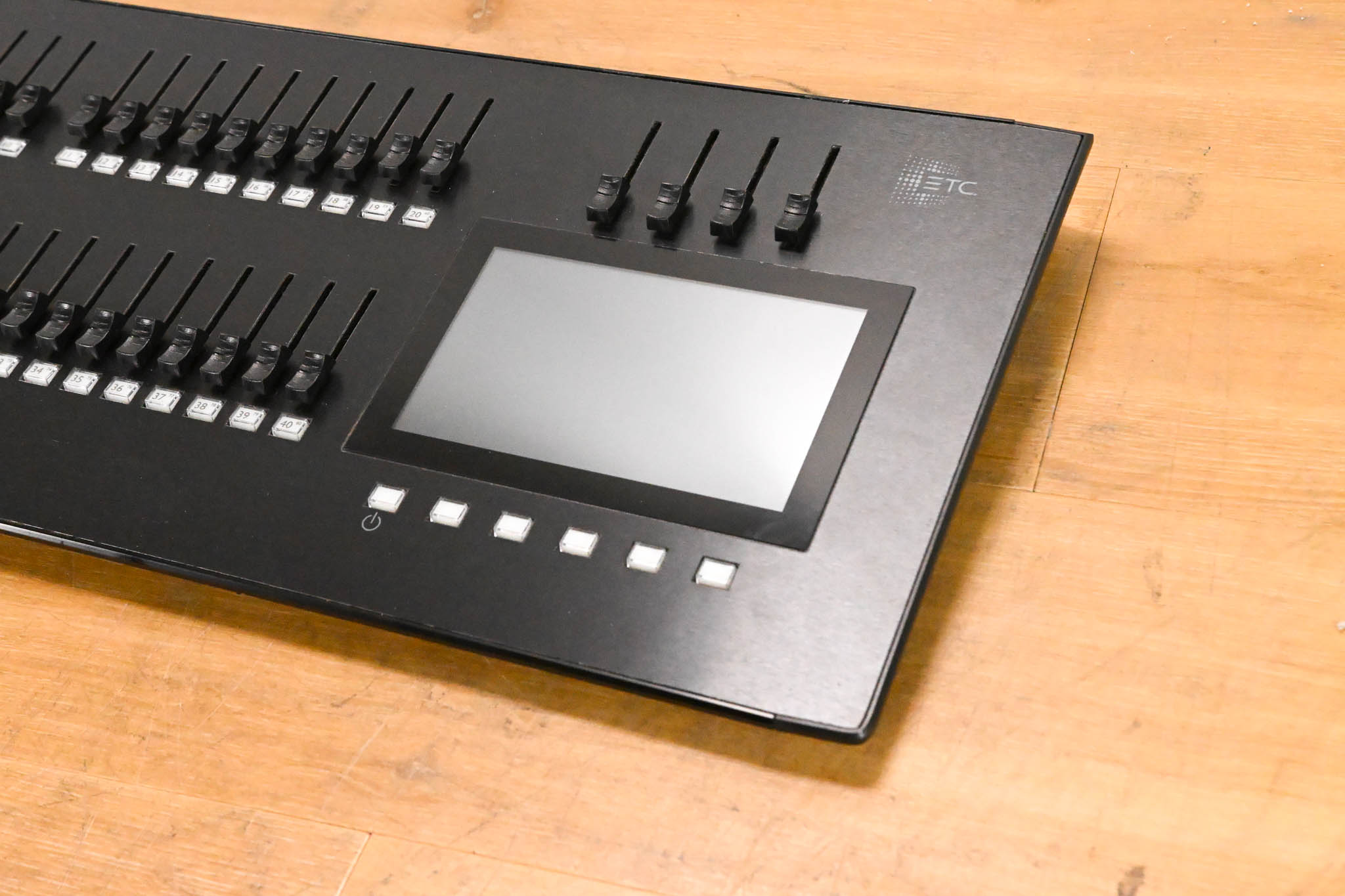 ETC CS40 ColorSource 40-Fader Lighting Console (NO POWER SUPPLY)