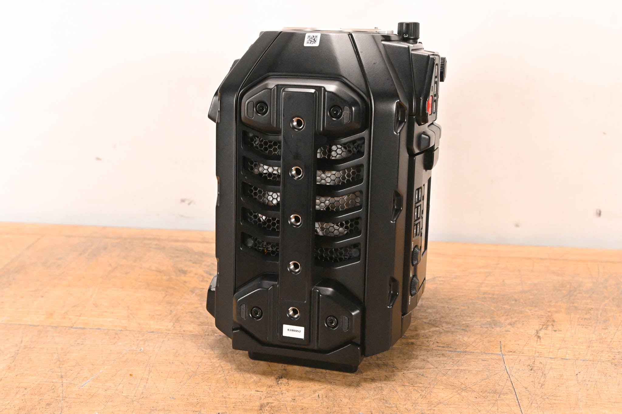 Blackmagic Design URSA Mini Pro 4.6K G2 Digital Cinema Camera