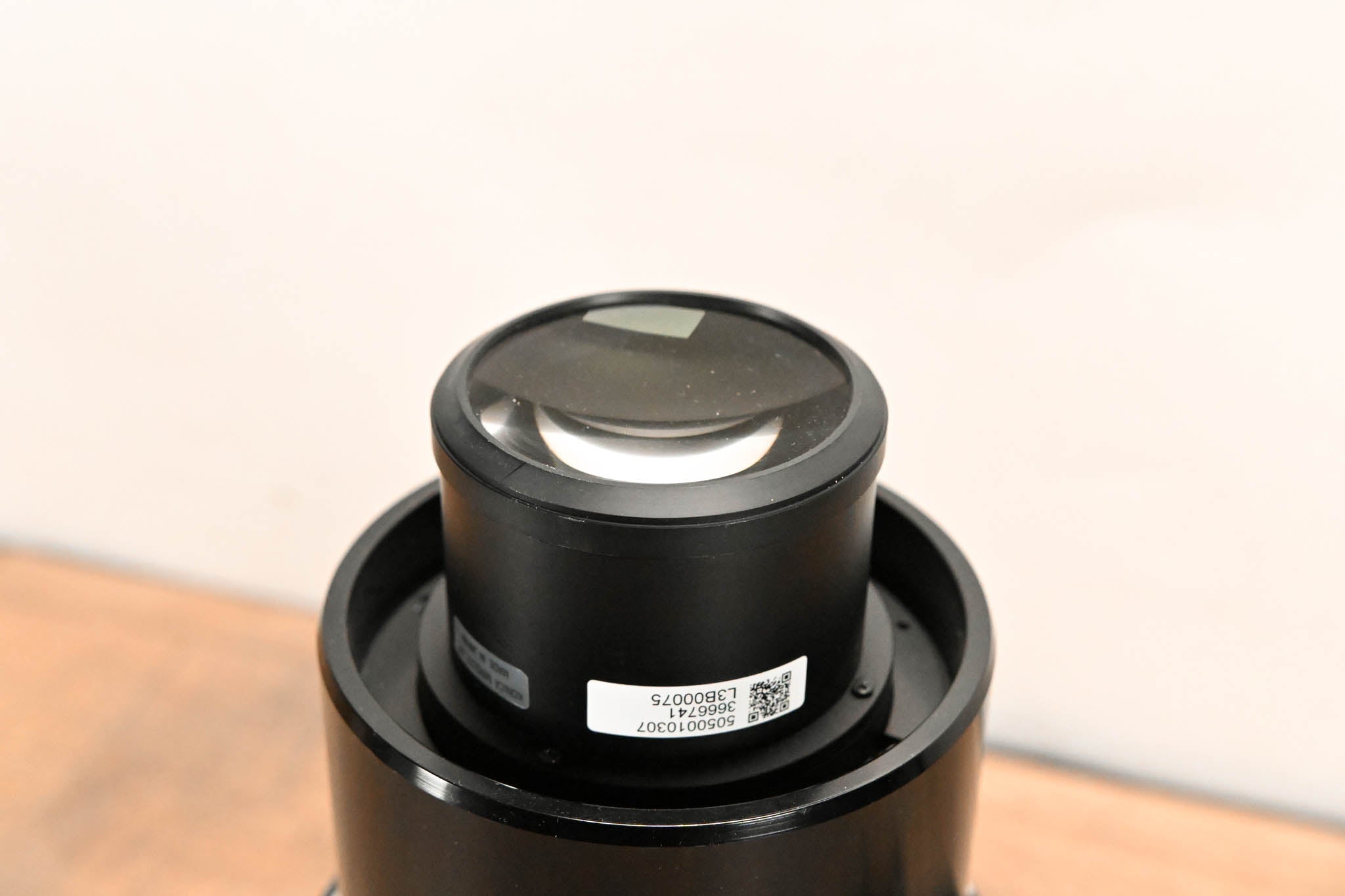 Digital Projection 105-612A SXGA+ 2.8-4.5:1 1080p 2.56-4.16:1 Zoom Lens