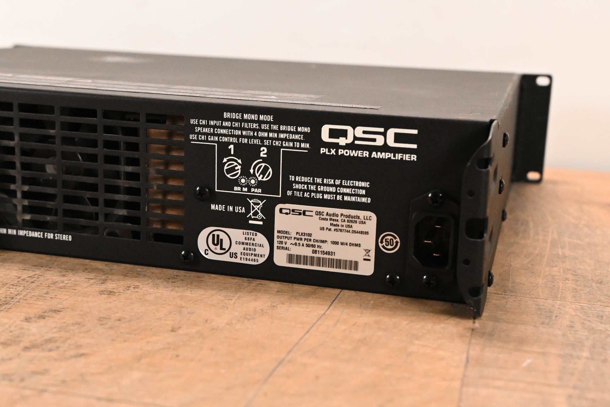 QSC PLX3102 2-Channel Power Amplifier