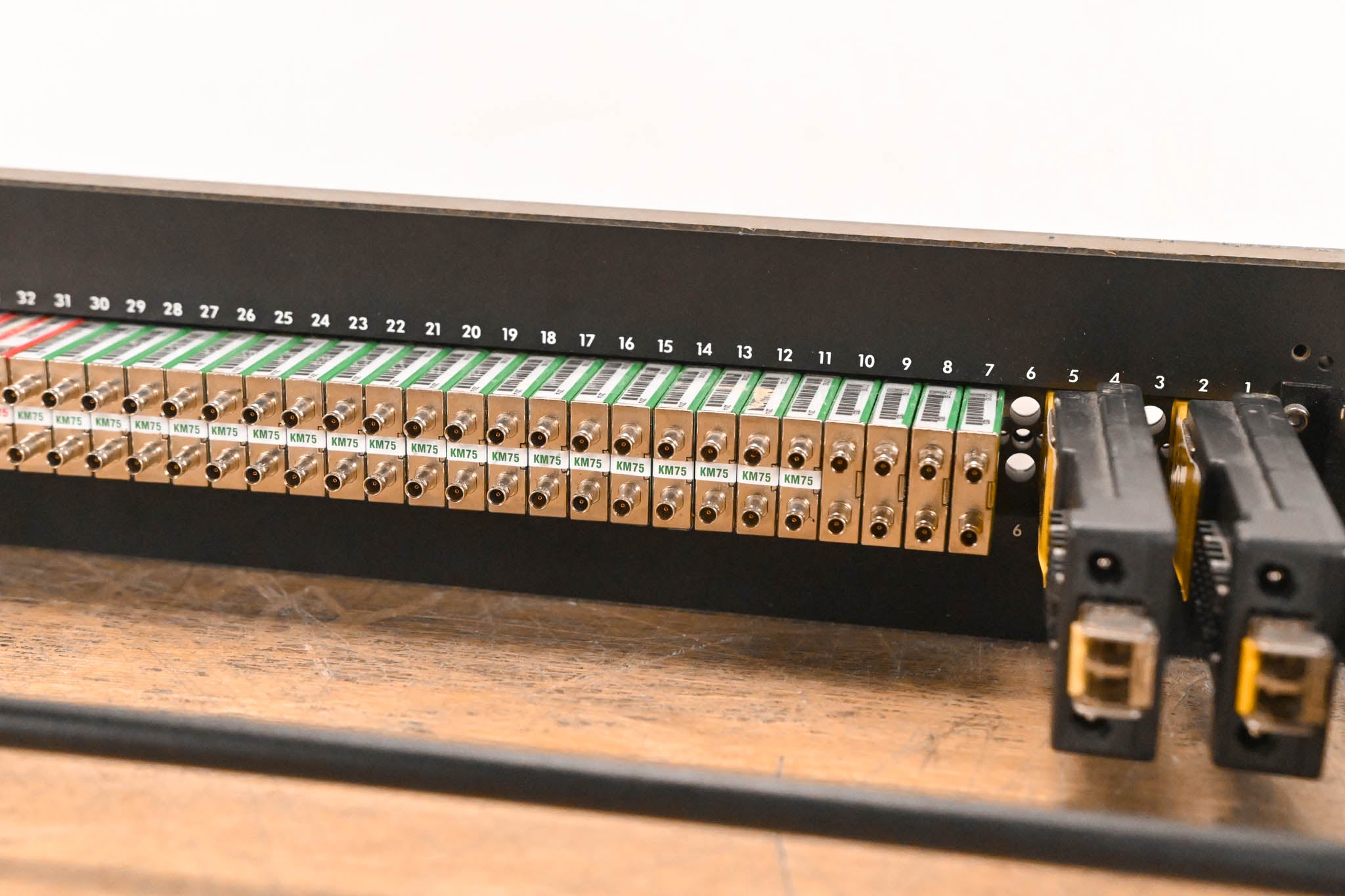 AVP SuperHD Micro 3G Video Patchbay 2RU w/ KMN75 & KM75 Modules