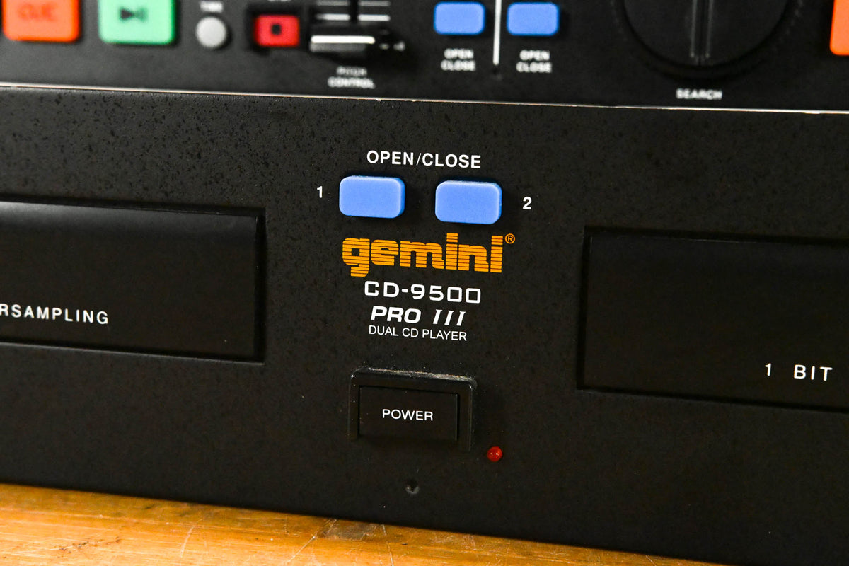 Gemini CD-9500 Pro III Dual CD Player with Controller