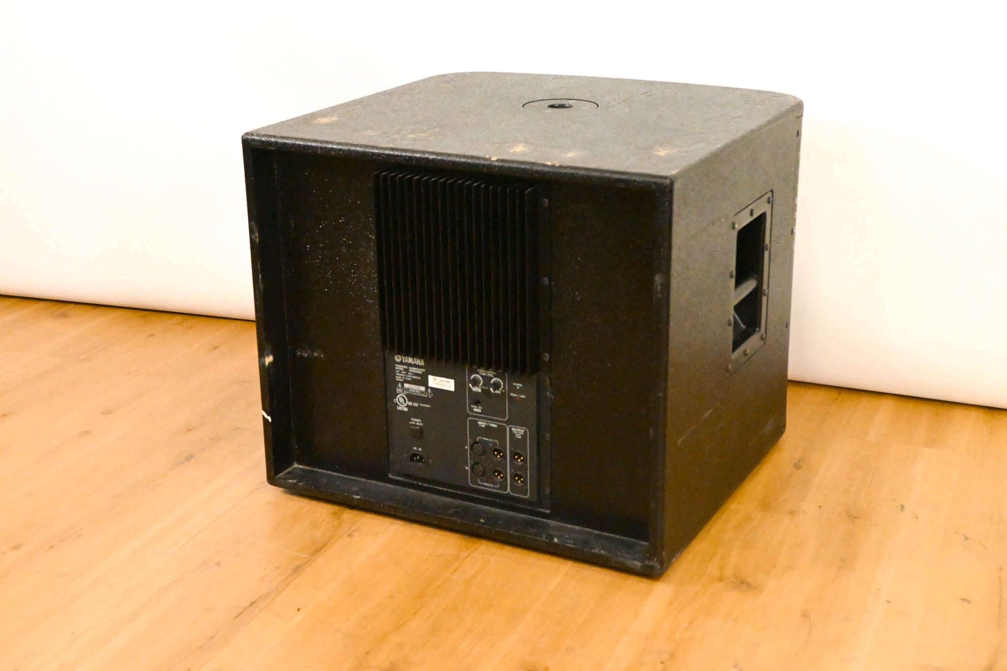 Yamaha MSR800W 800 Watt 15" Active Subwoofer