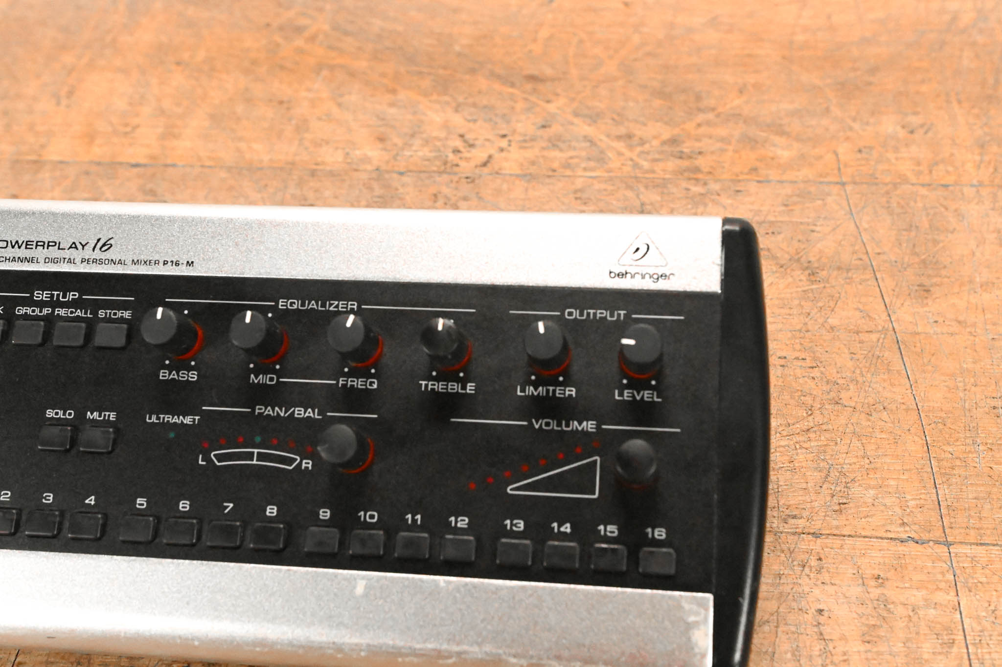 Behringer Powerplay P16-M 16-Channel Digital Personal Mixer