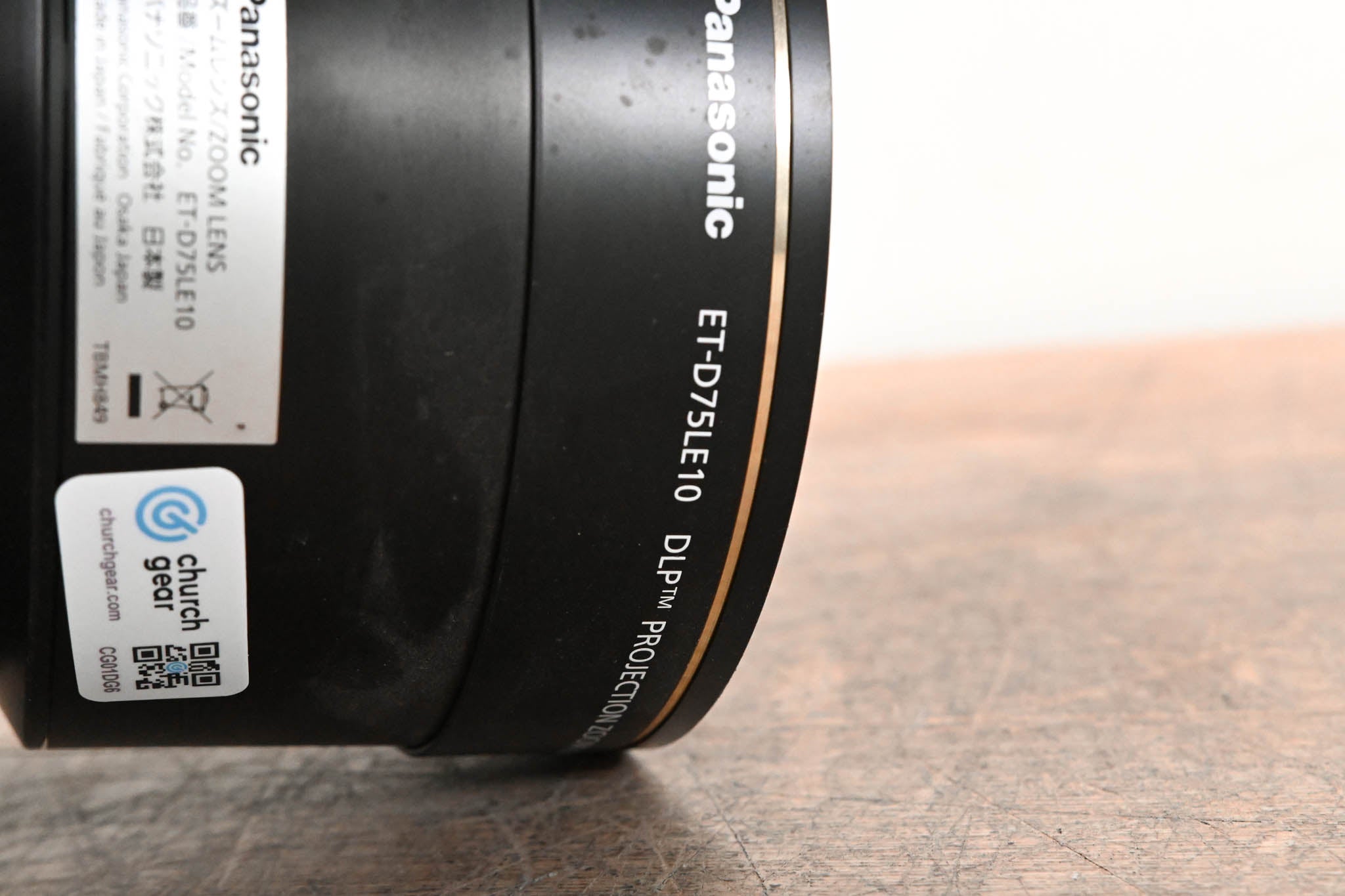 Panasonic ETD75LE10 3Chip DLP Short Throw Projector Zoom Lens CG01DG6