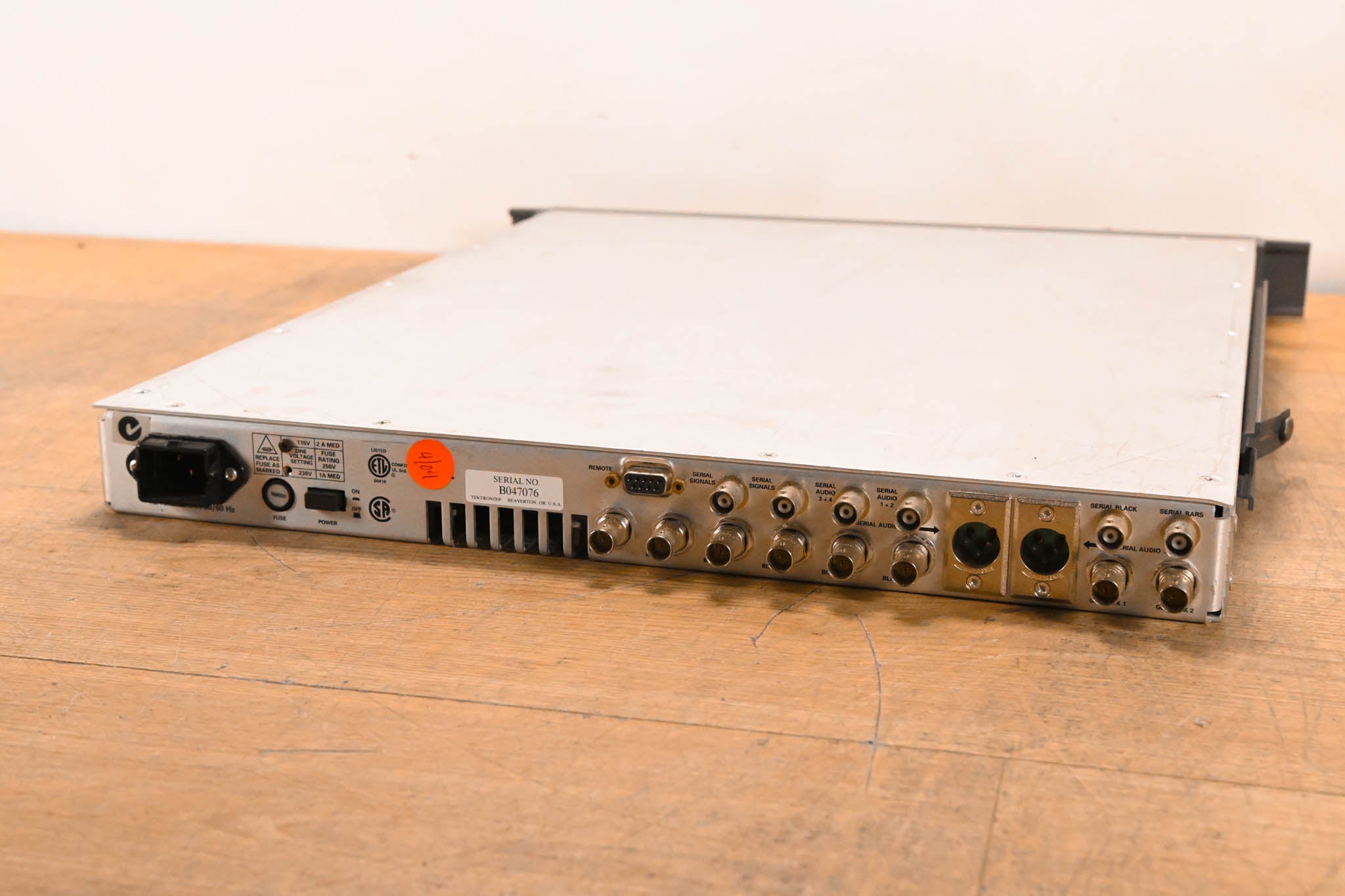 Tektronix SPG 422 Component Digital Sync Generator