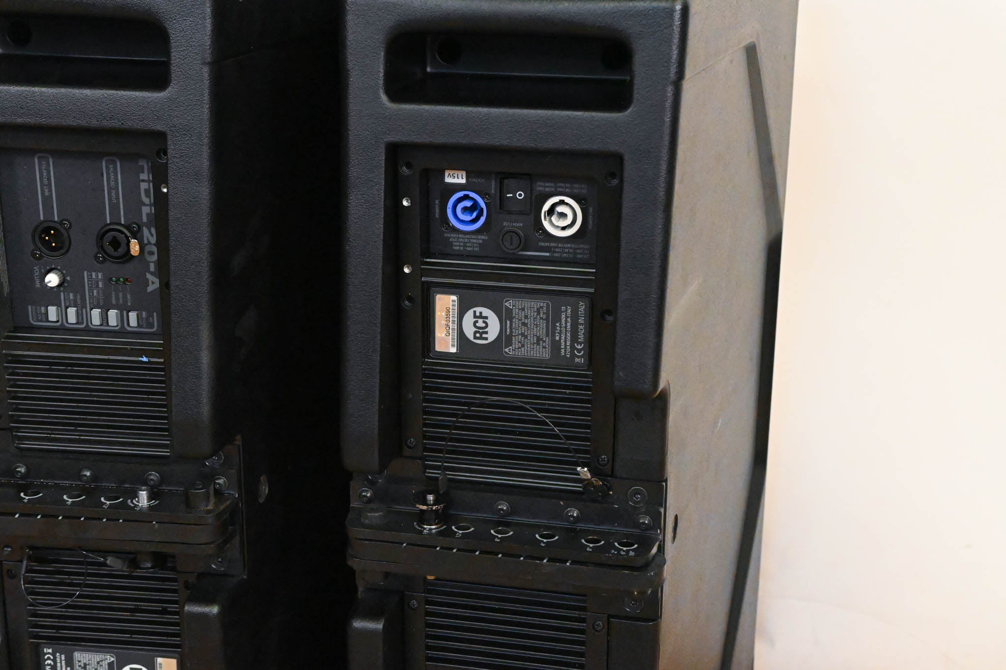 RCF HDL-20A Active Line Array Module (PAIR)