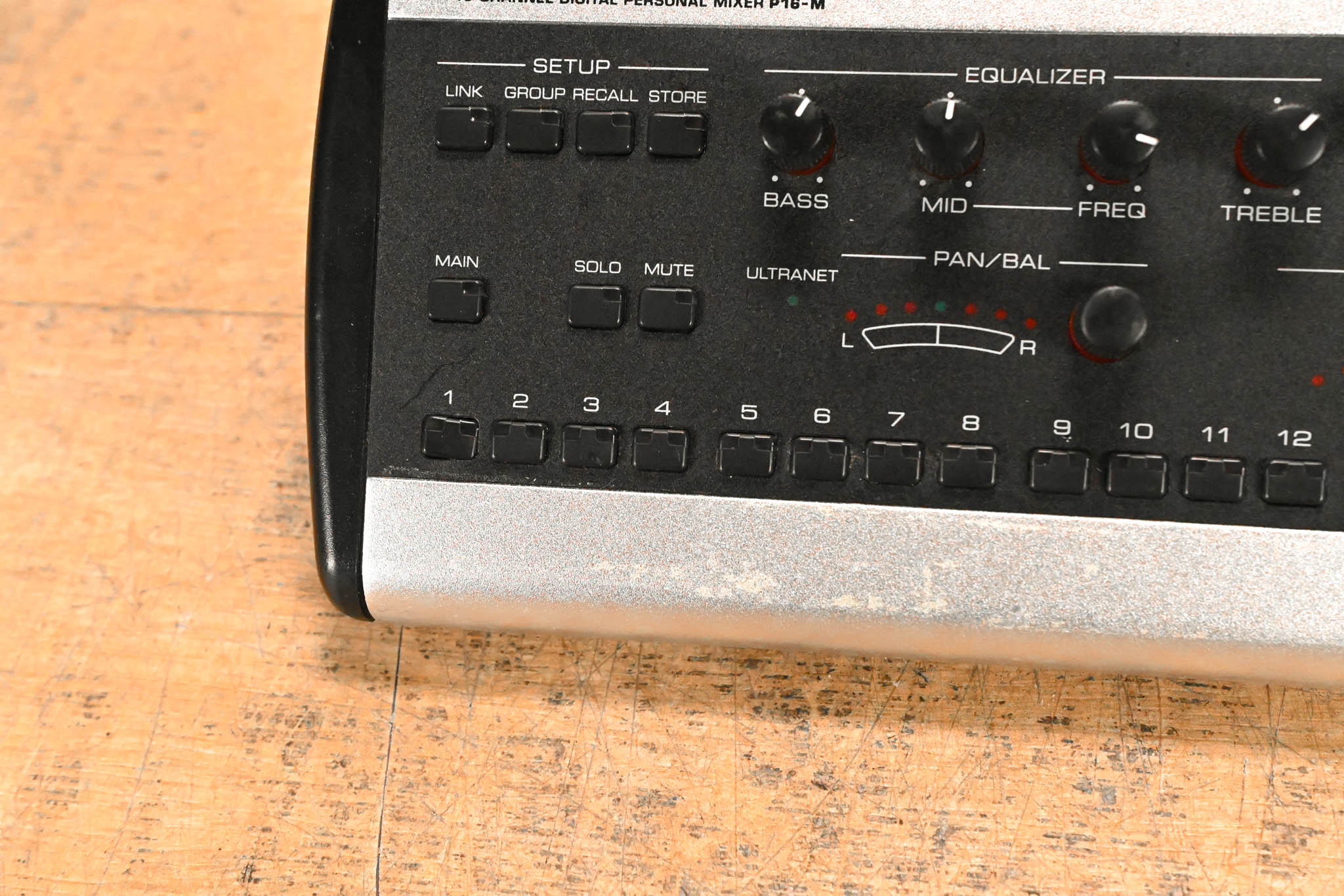 Behringer Powerplay P16-M 16-Channel Digital Personal Mixer