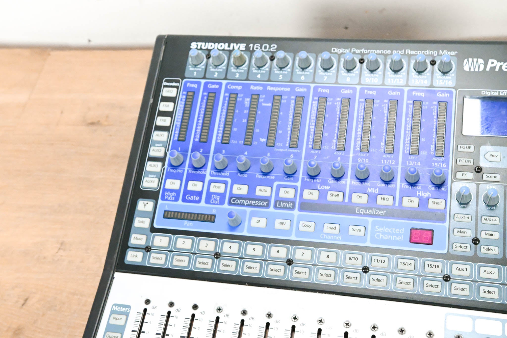 PreSonus StudioLive 16.0.2 16-Channel Digital Mixer