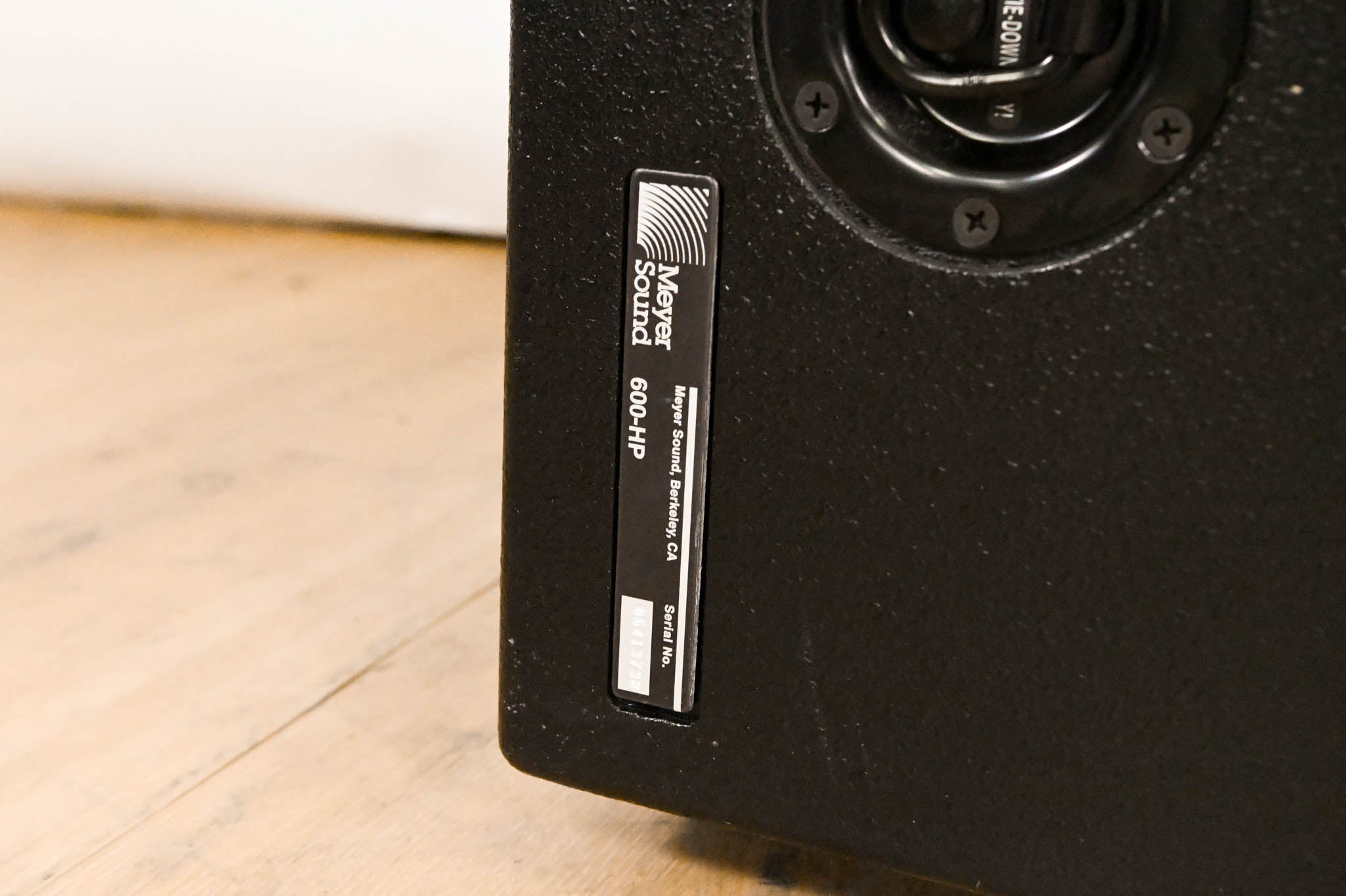 Meyer Sound 600-HP Compact High-Power Subwoofer