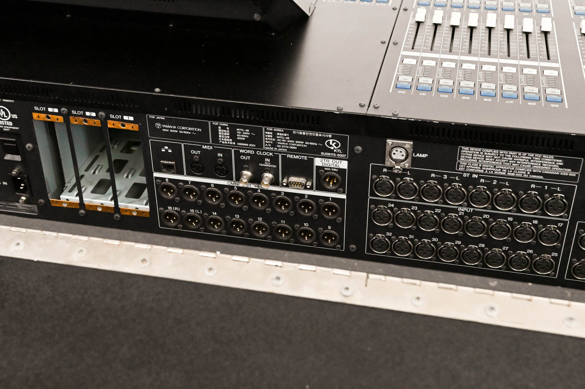 Yamaha M7CL-48 48-Channel Digital Audio Mixing Console with Road Case
