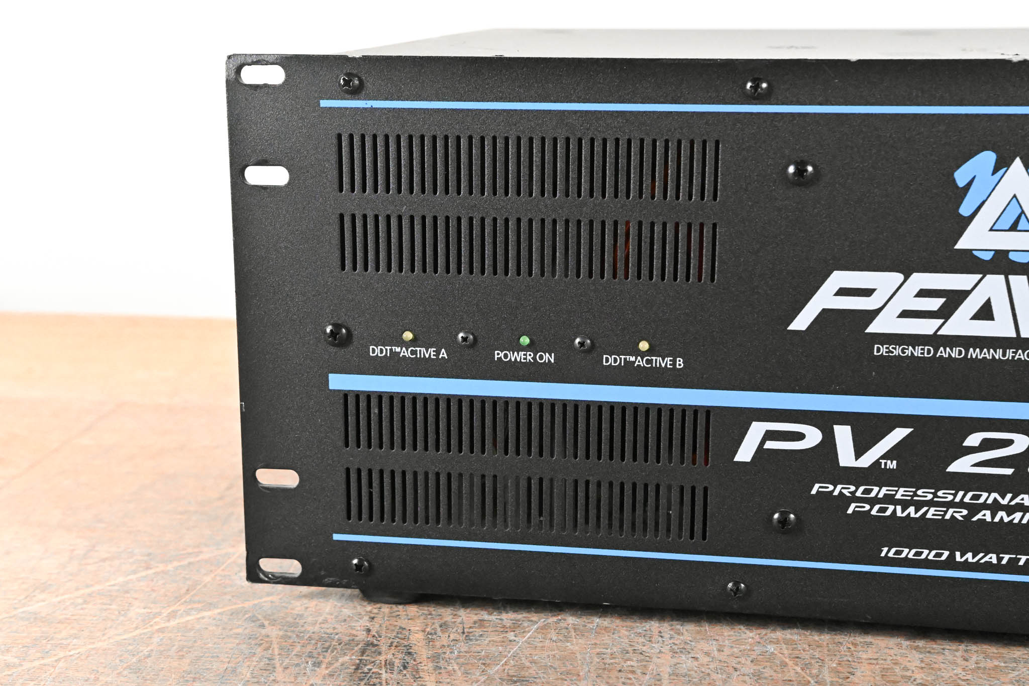 Peavey PV 2000 2-Channel Power Amplifier