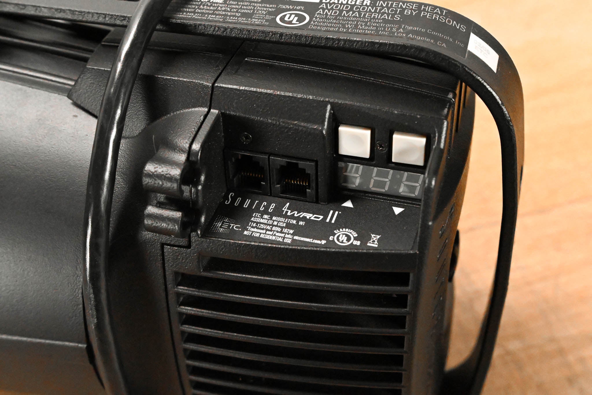 ETC Source Four 750 26 Degree Leko with Source 4WRD II LED Light Engine