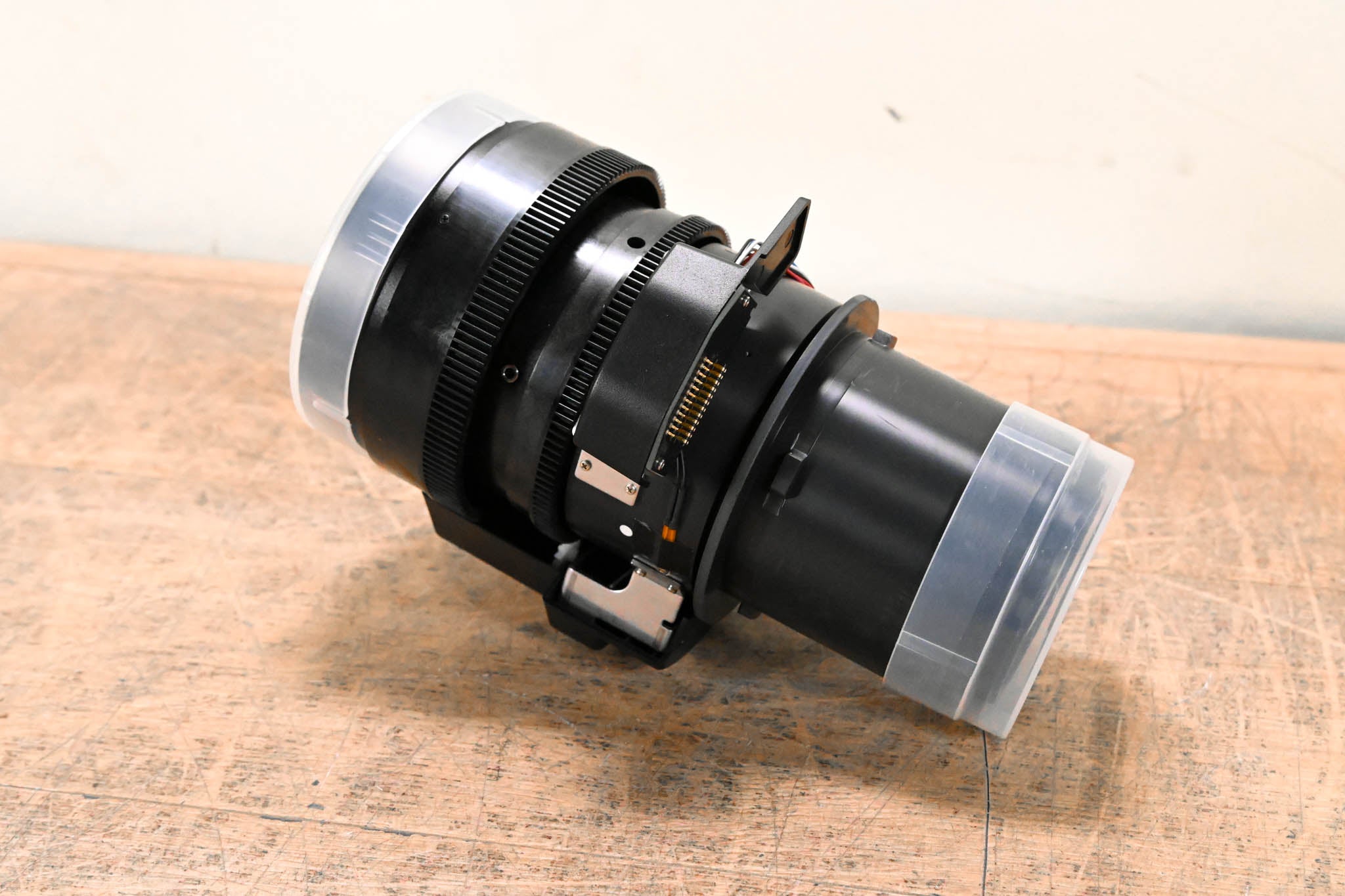 Epson ELPLM15 Middle-Throw Zoom Lens #2