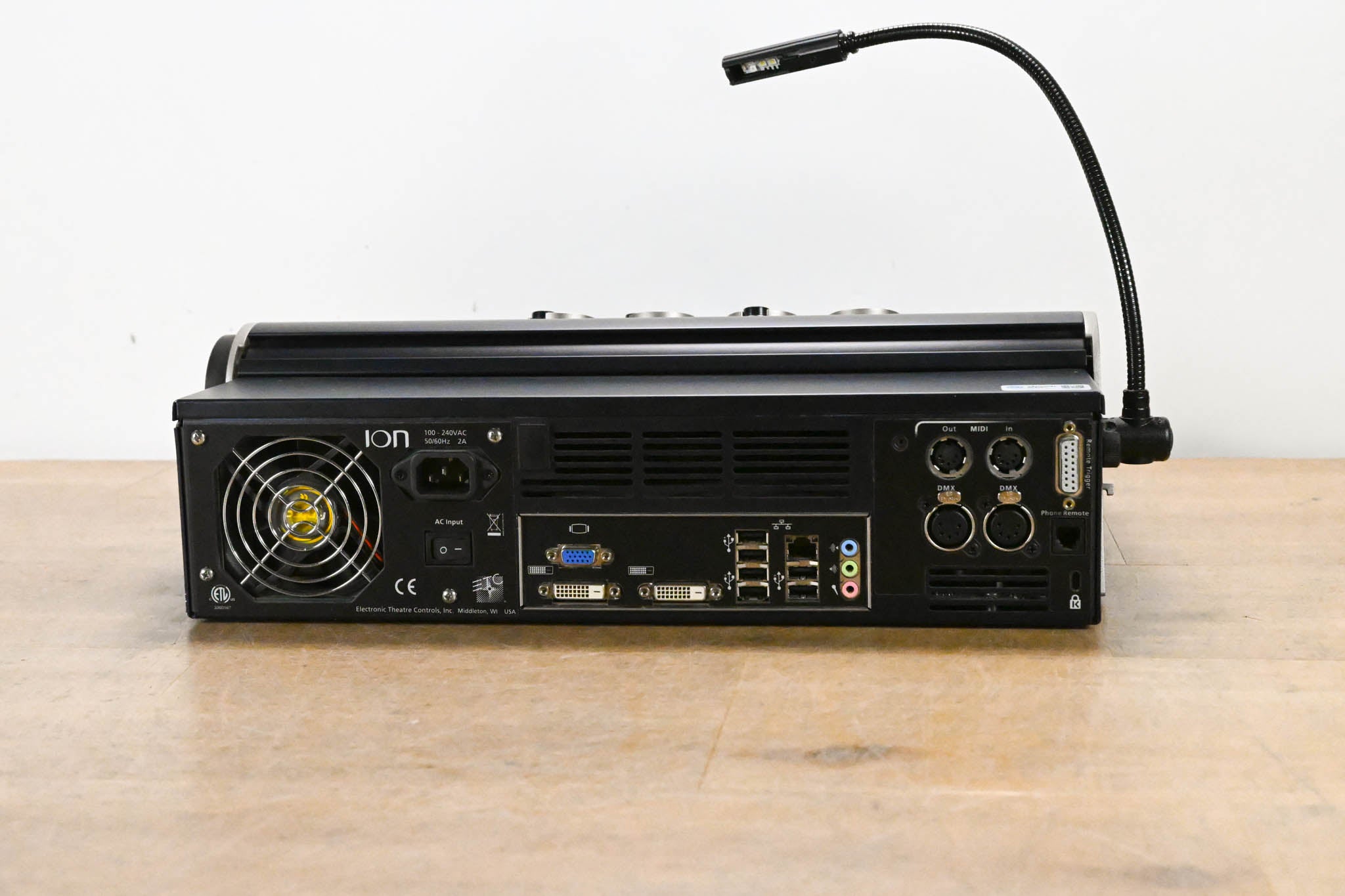 ETC ION 1000 Lighting Console