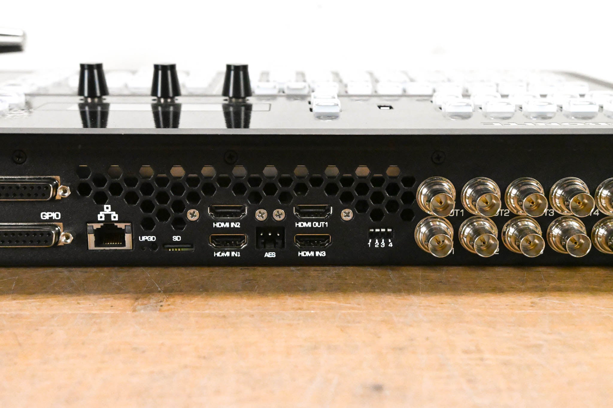 Ross Carbonite Black Solo 1 M/E Live Production Switcher NO POWER SUPPLY