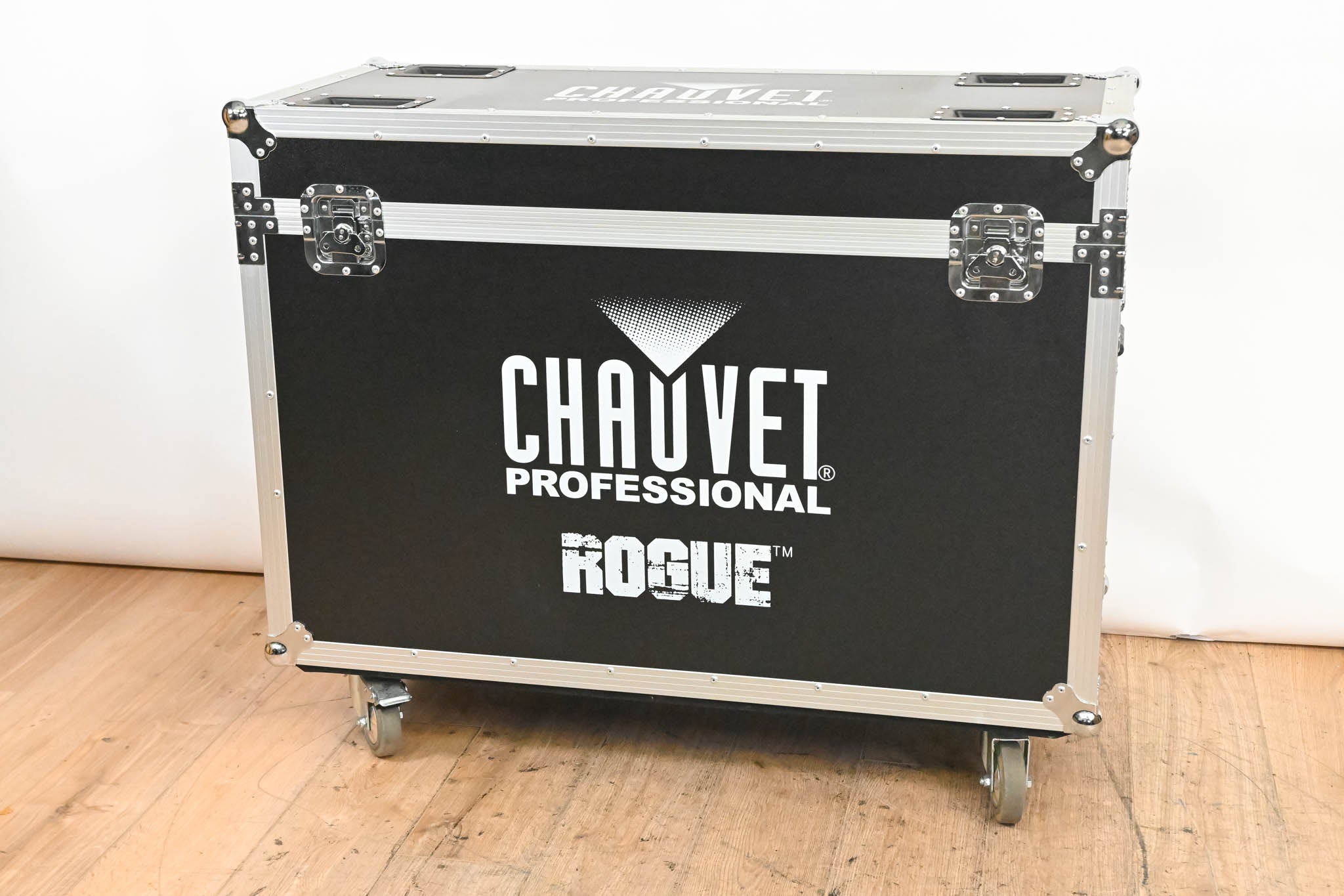 Chauvet Rogue R2X Spot and R3 Spot (2) Road Case