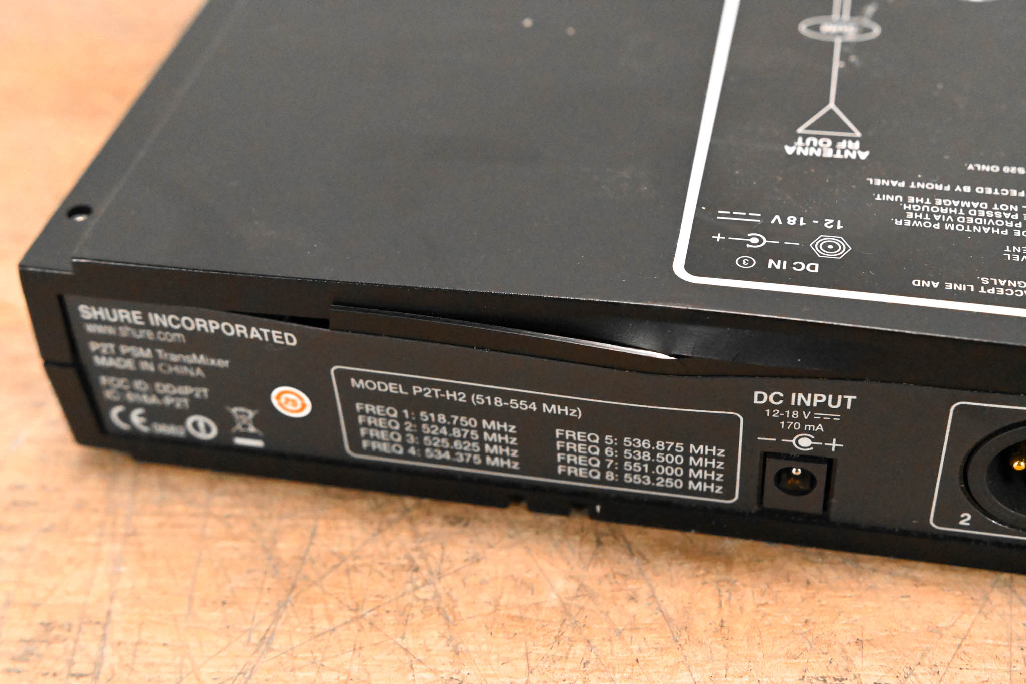 Shure P2T-H2 PSM200 IEM Wireless TransMixer - H2 Band (NO POWER SUPPLY)