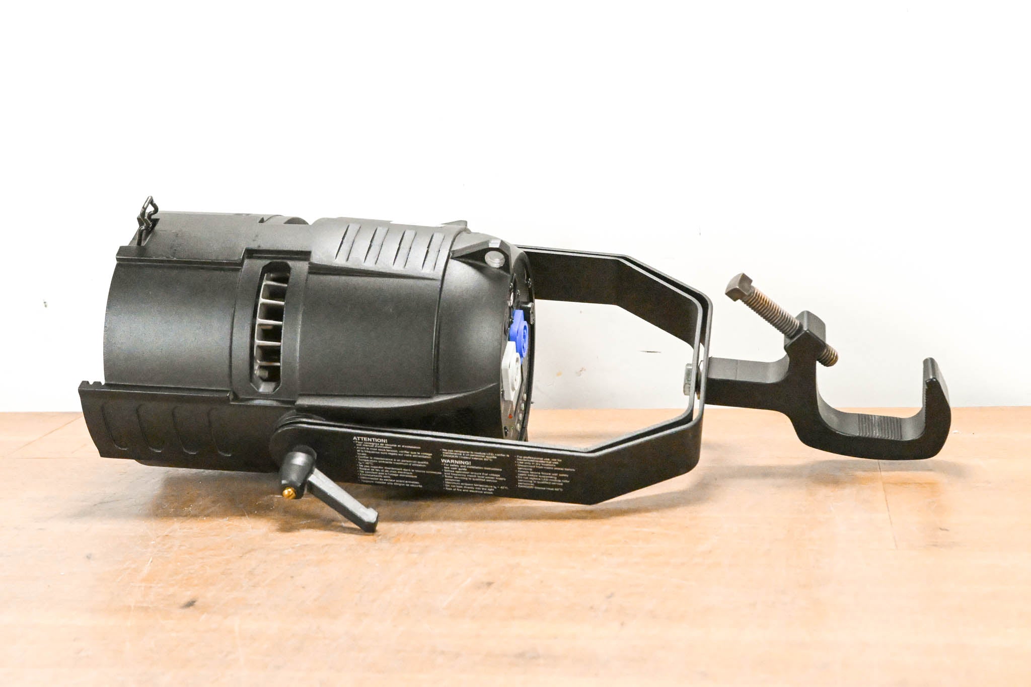 Martin Lighting RUSH PAR 2 RGBW Zoom US LED Par Can