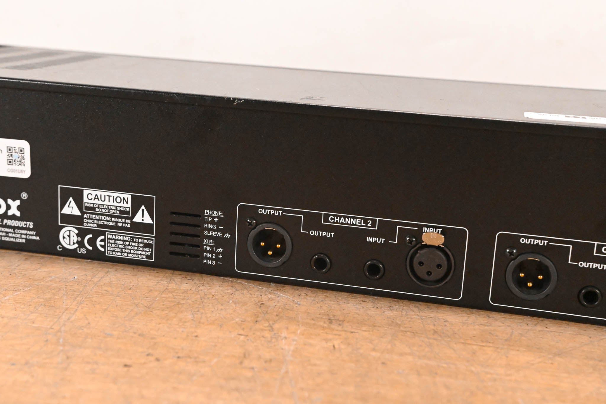 dbx 231 Dual-Channel 31-Band Graphic Equalizer