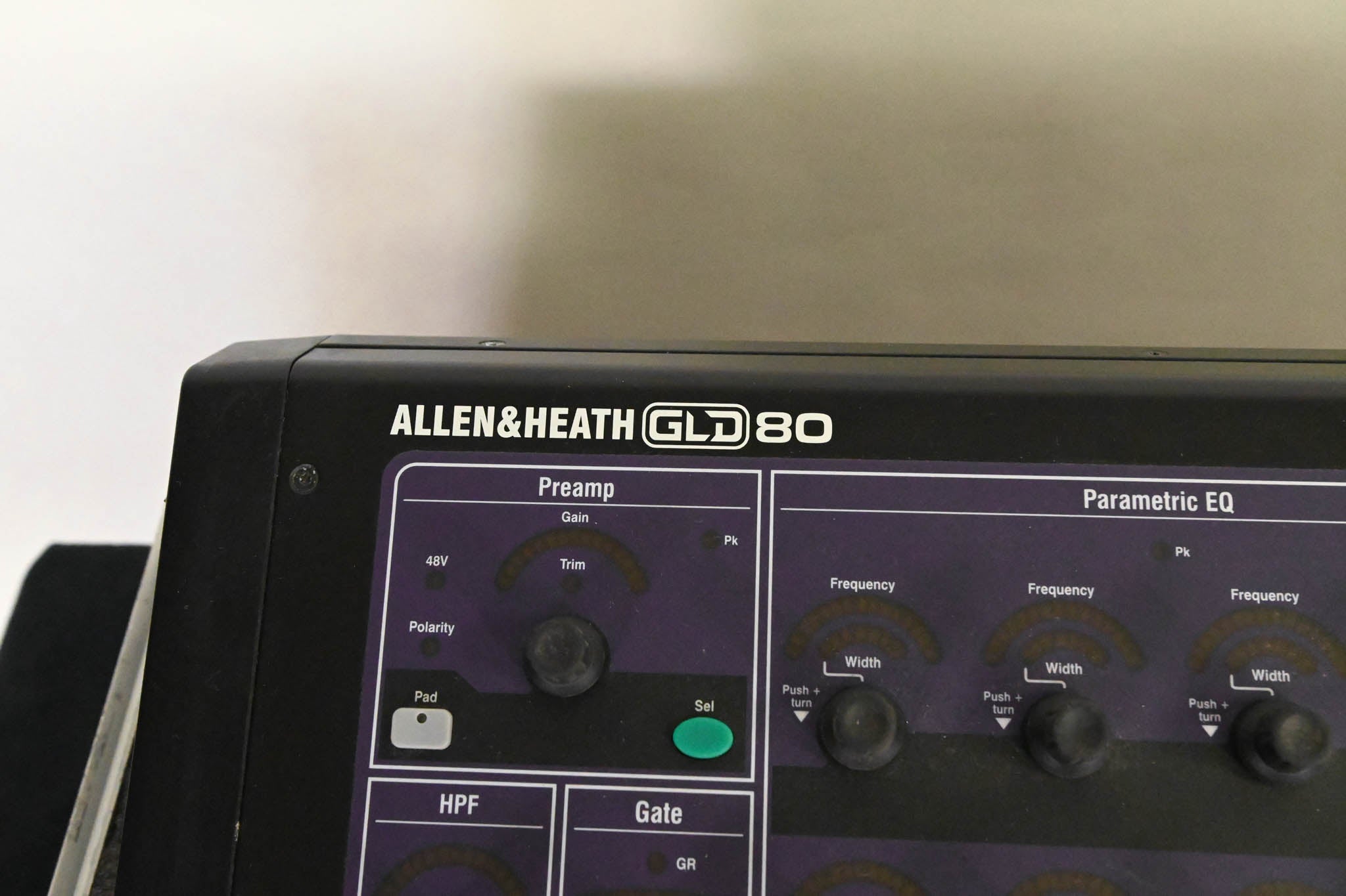Allen & Heath GLD-80 Digital Audio Mixing Surface with Road Case