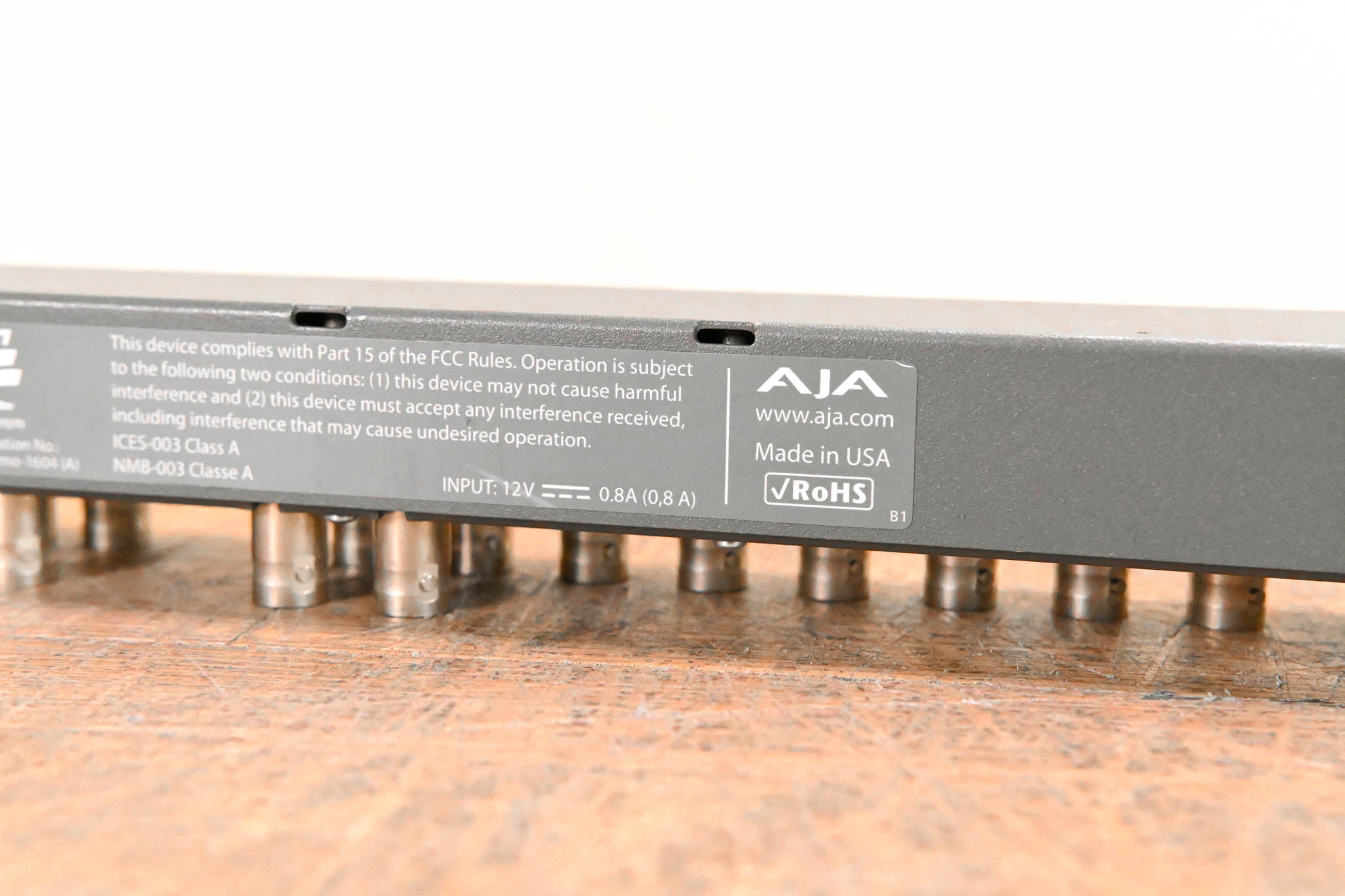 AJA KUMO 1604 16x4 Compact 3G-SDI Router (NO POWER SUPPLY) CG01JCC