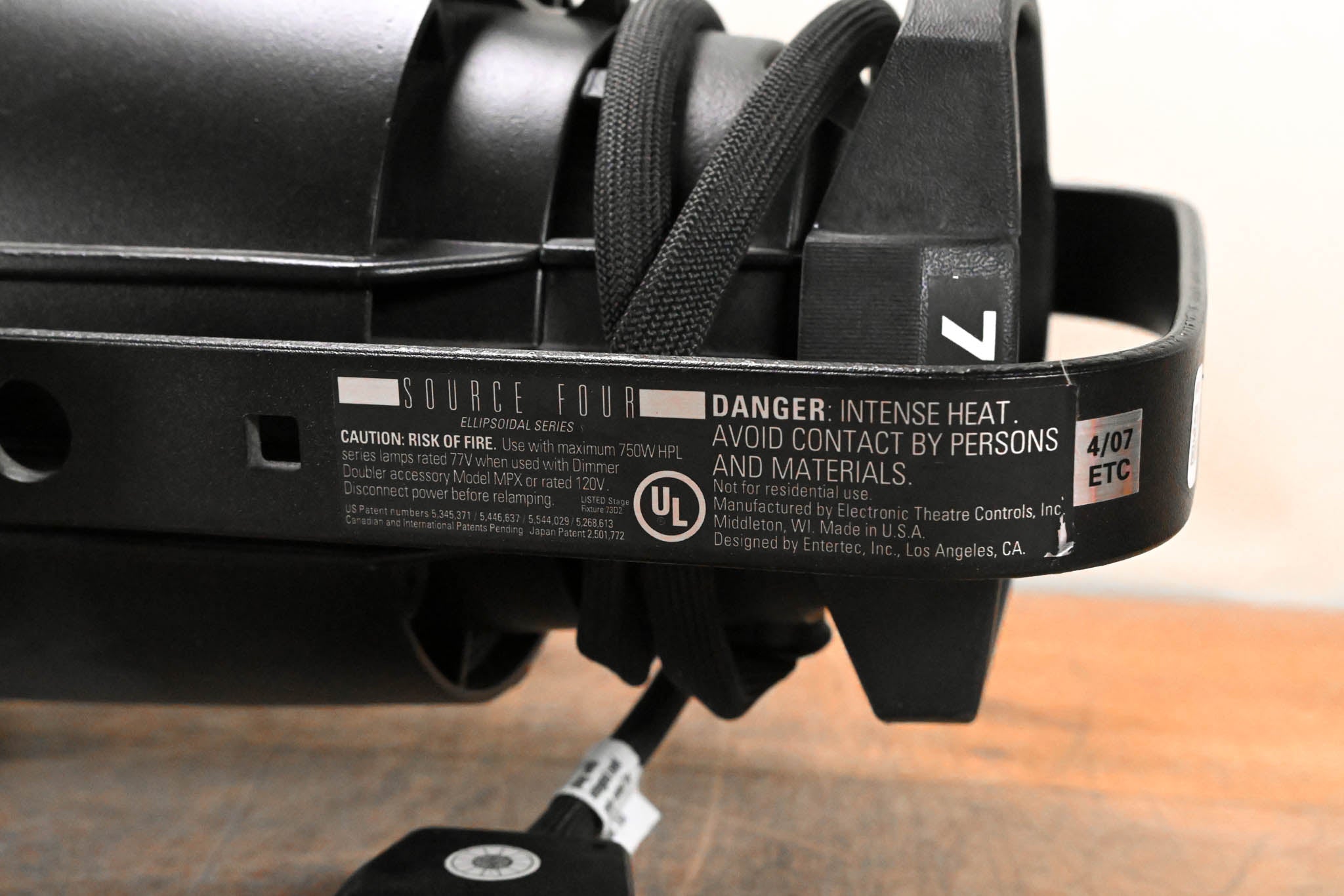 ETC Source Four Zoom 15-30 Degree 750 Ellipsoidal Light