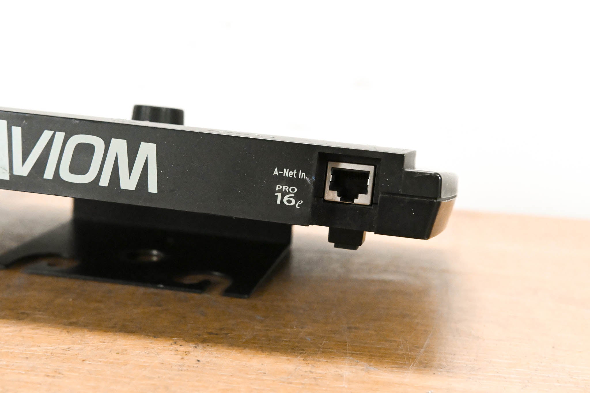 Aviom A320 16-Channel Personal Mixer
