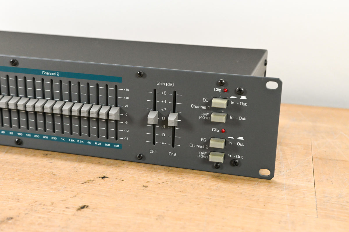 Ashly GQX-1502 Dual-Channel 15-Band Graphic Equalizer