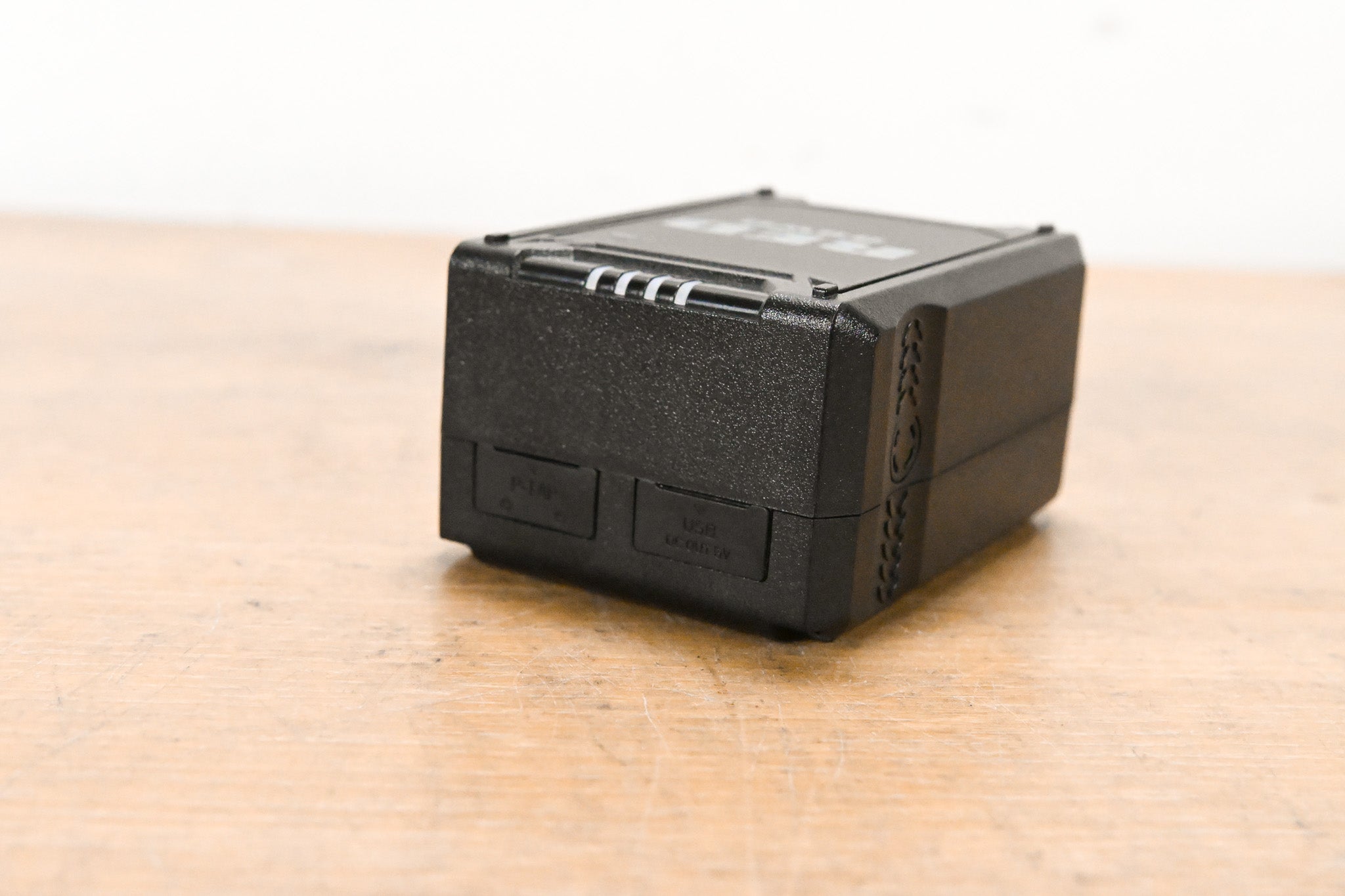 RED Digital Cinema REDVOLT Micro-V 98Wh Battery