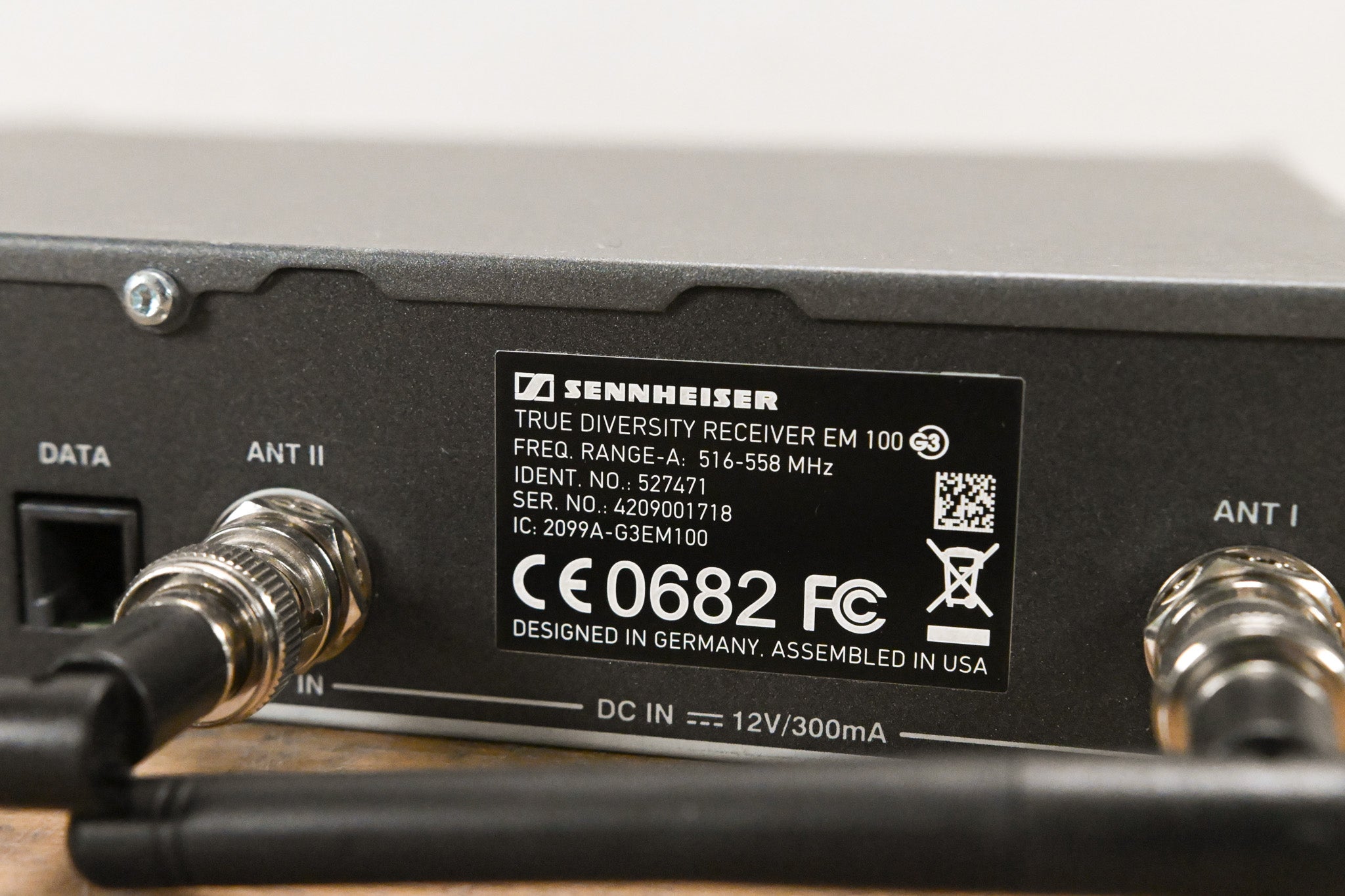 Sennheiser EM 100 G3 Wireless Receiver - 516-558 MHz (NO POWER SUPPLY)
