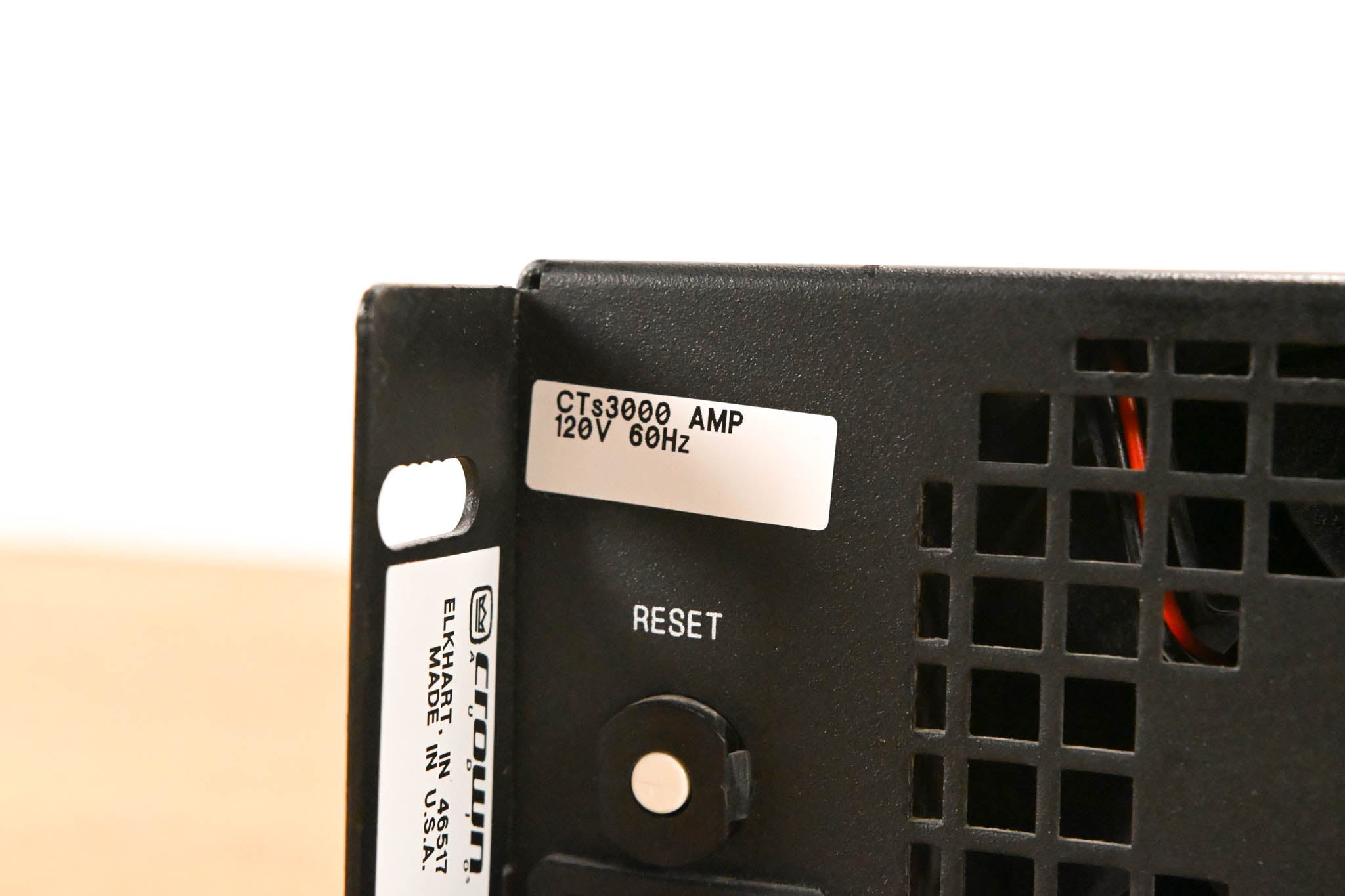 Crown CTs 3000 Two-Channel 1500W Power Amplifier