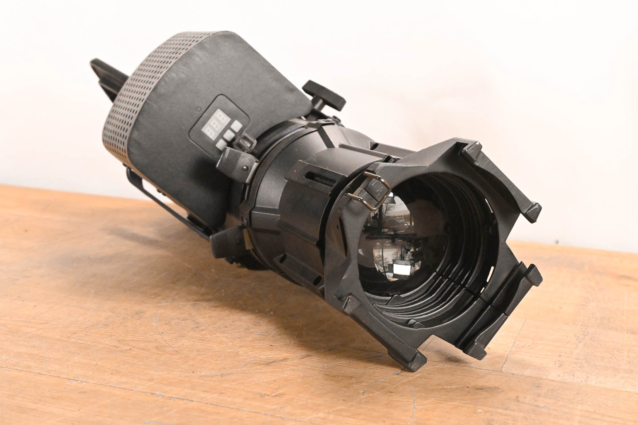 ETC Source Four 750 26 Degree Leko w/OceanOptics SeaChanger Color Engine