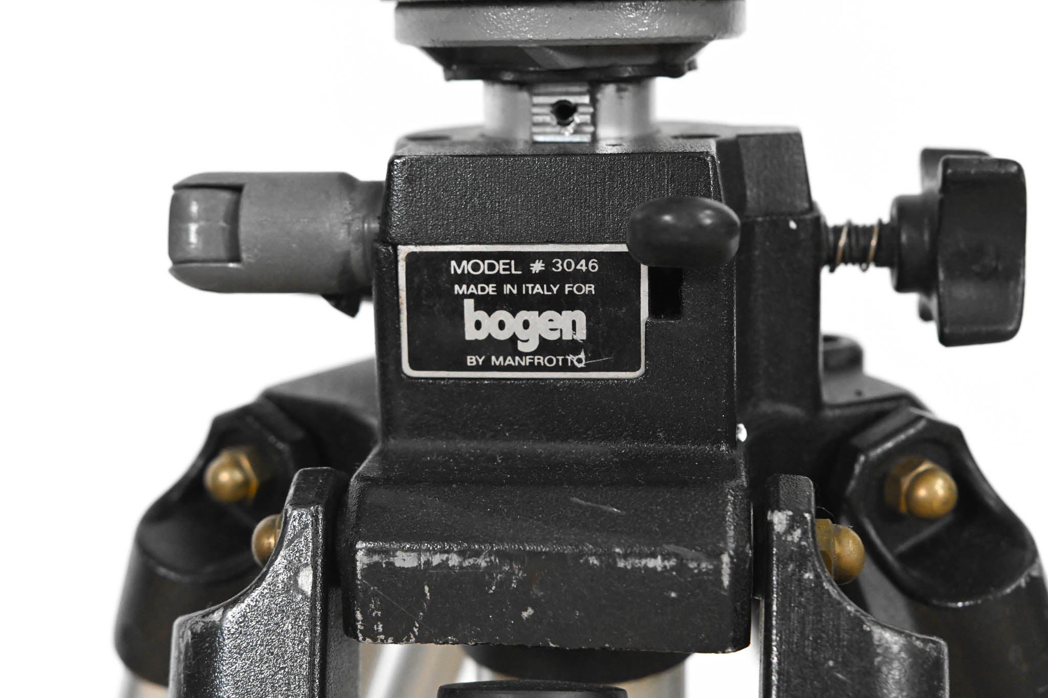 Manfrotto store Bogen 3066 head & stick, heavy durty Made in Italy.