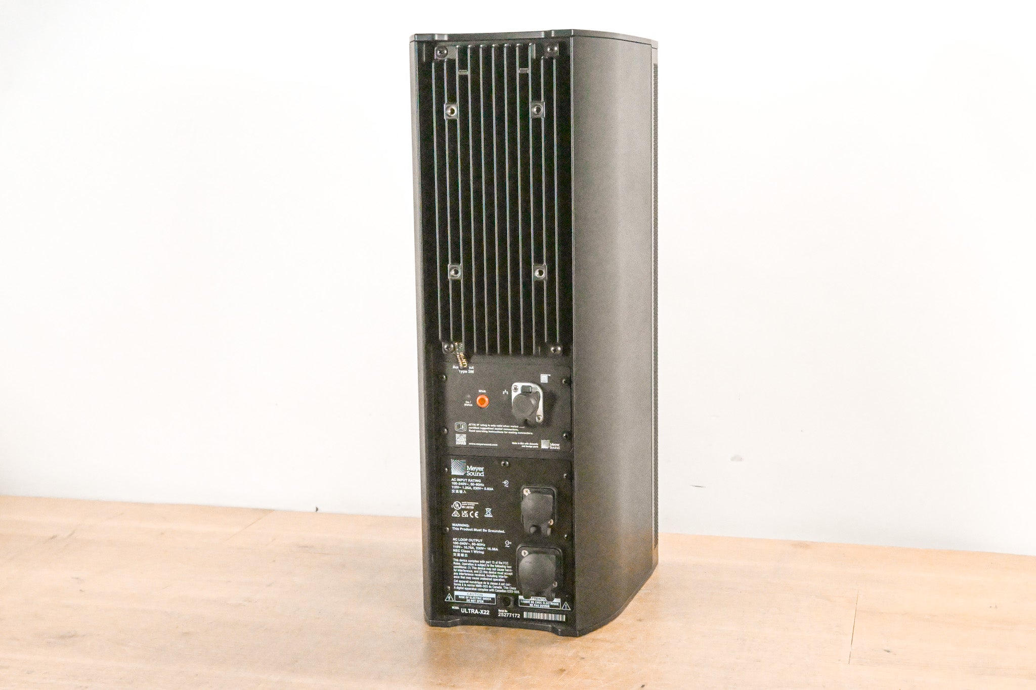 Meyer Sound Ultra-X22 Narrow Coverage Speaker (PAIR) w/ 3M Digital Input