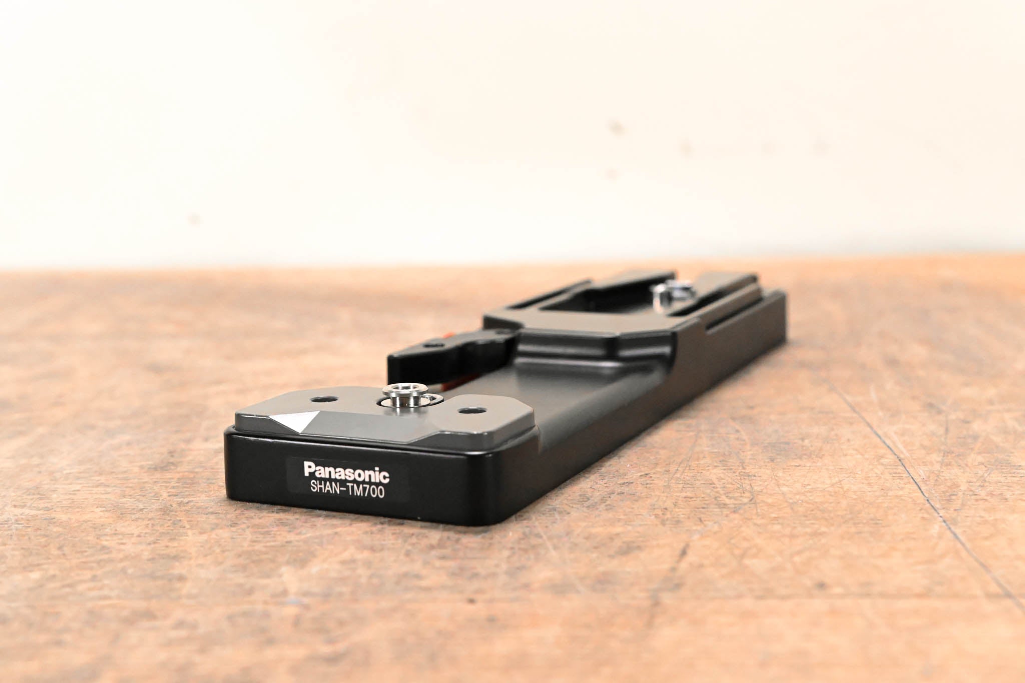 Panasonic SHAN-TM700 Quick Release Tripod Adapter