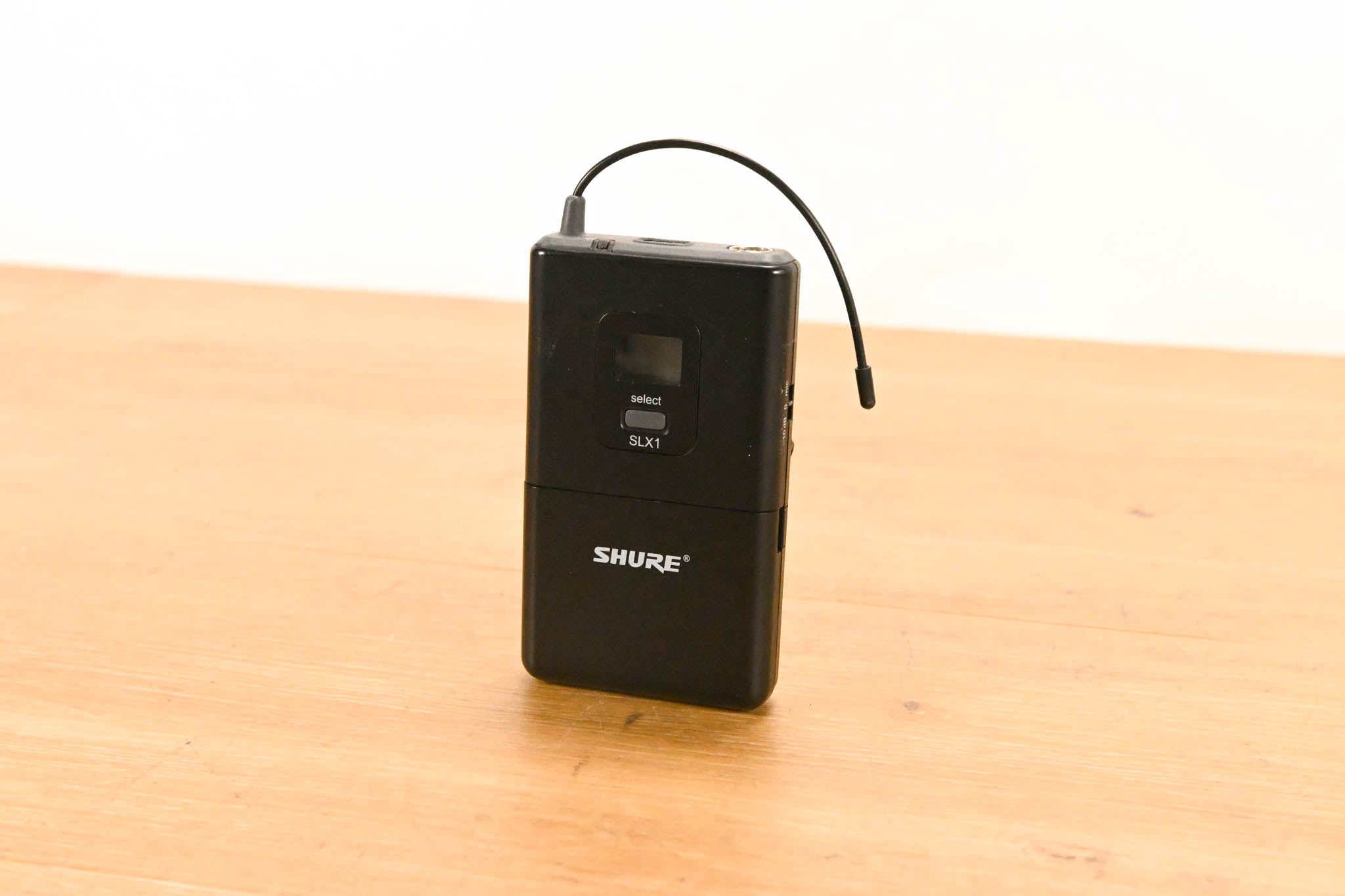 Shure SLX14 Bodypack Wireless System - J3 Band (NO POWER SUPPLY)