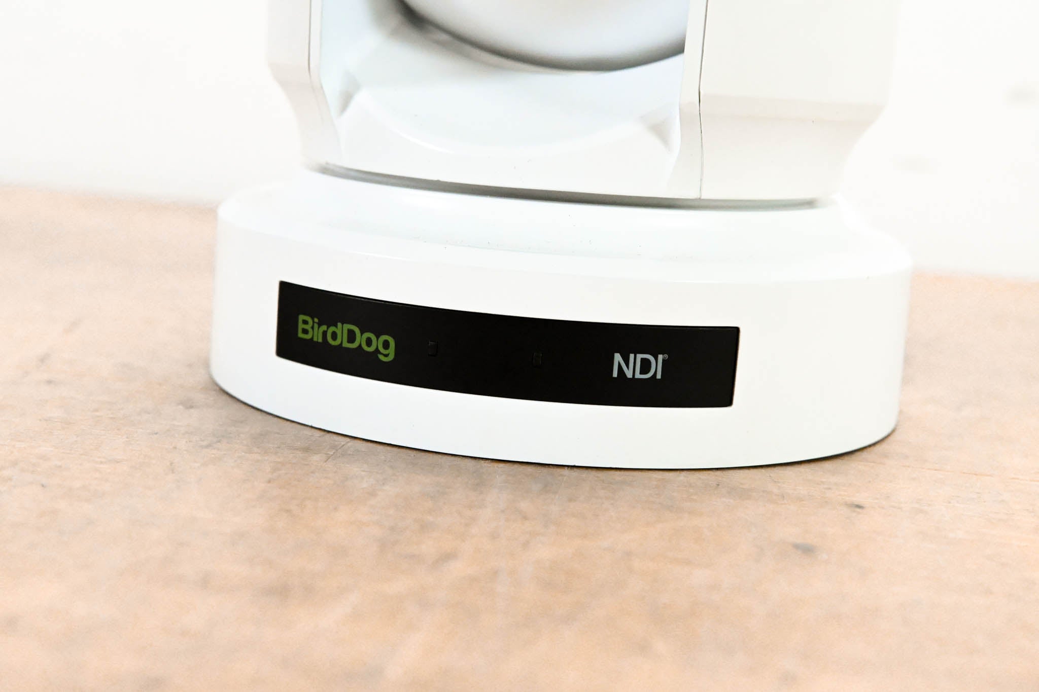 BirdDog EYES P200 1080P 30X FULL NDI PTZ Camera (White)