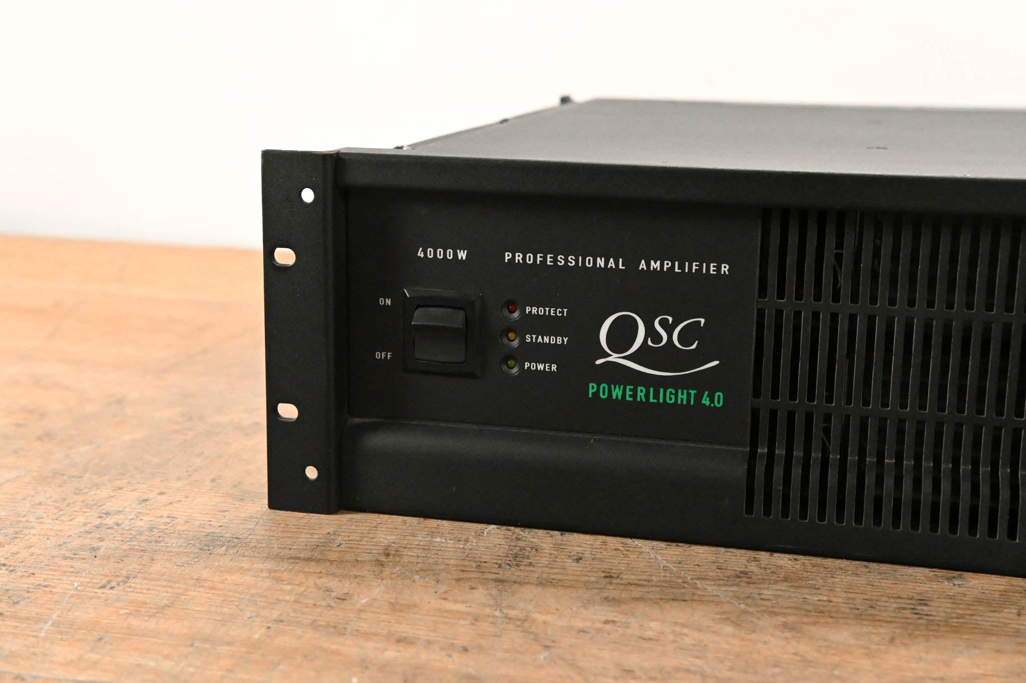 QSC PowerLight 4.0 2-Channel Power Amplifier