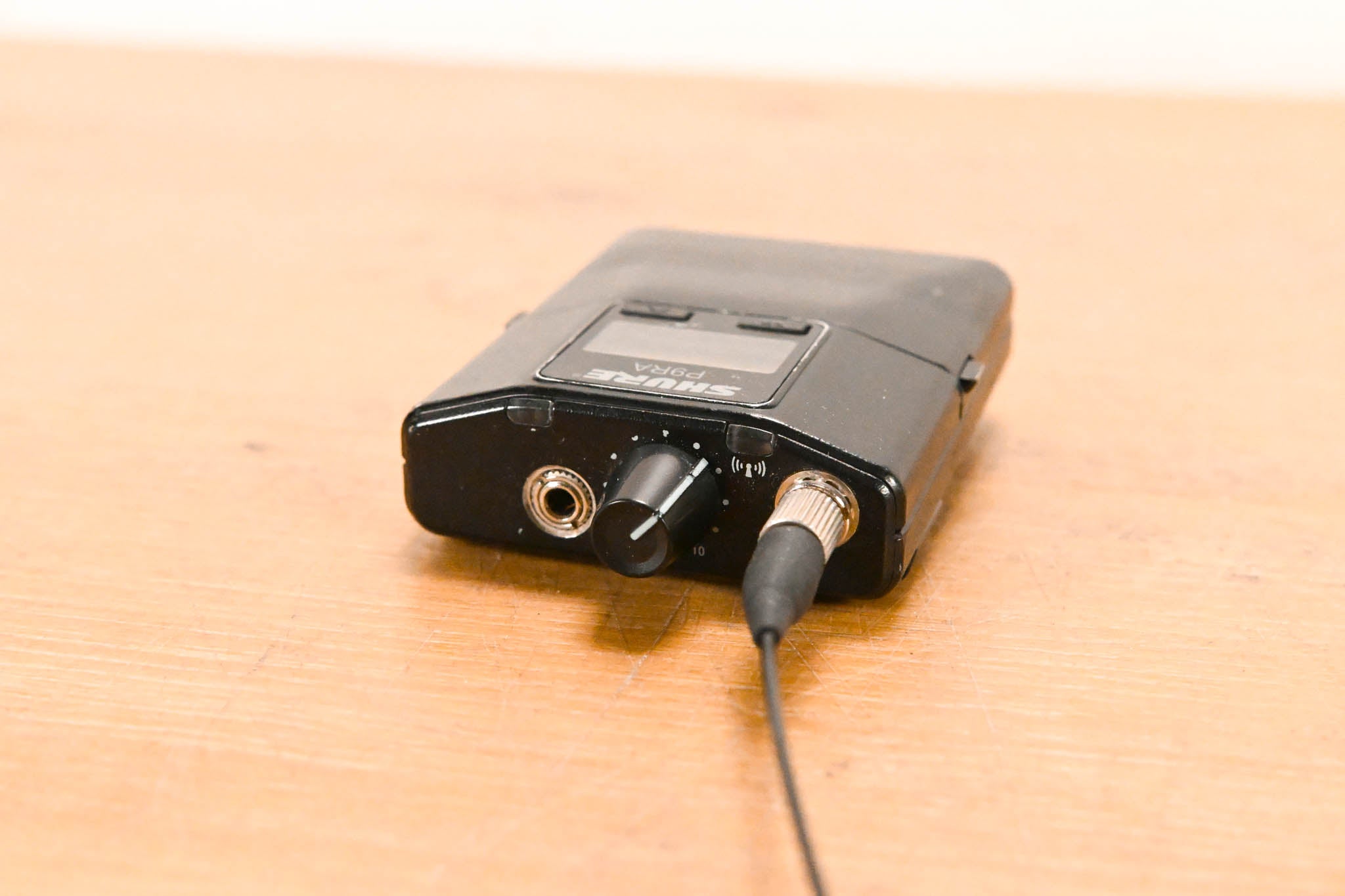 Shure P9RA-K1 Wireless Bodypack Receiver - K1 Band: 596-632 MHz