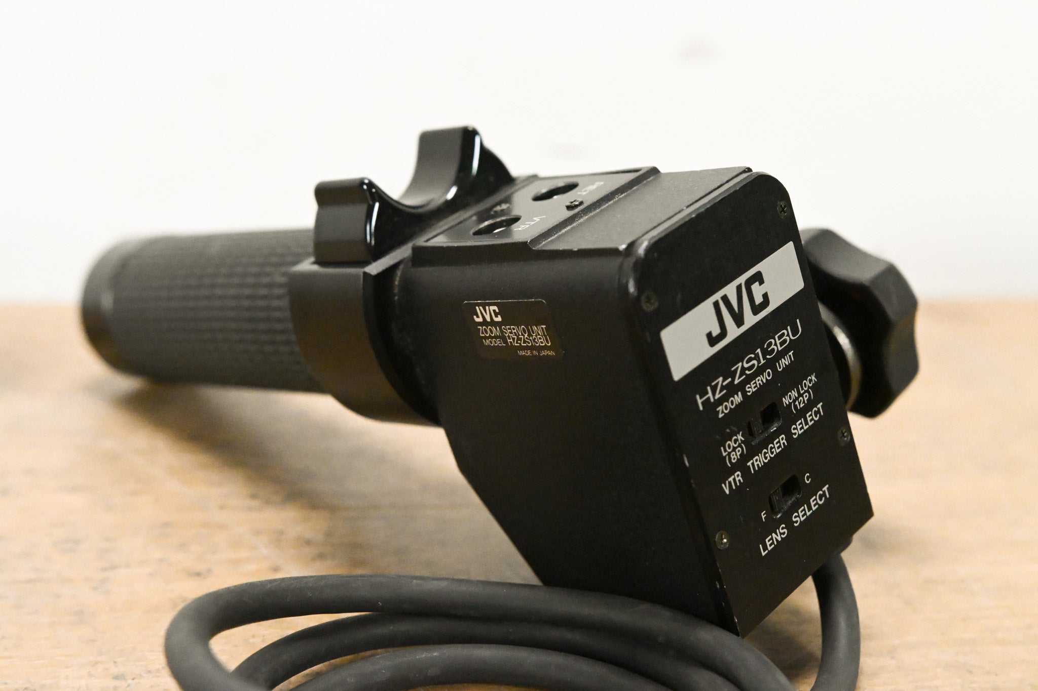 JVC HZ-ZS13BU Zoom Servo Lens Control