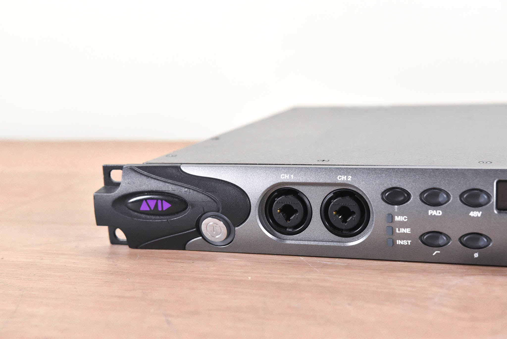 AVID HD OMNI Preamp and Monitoring Interface