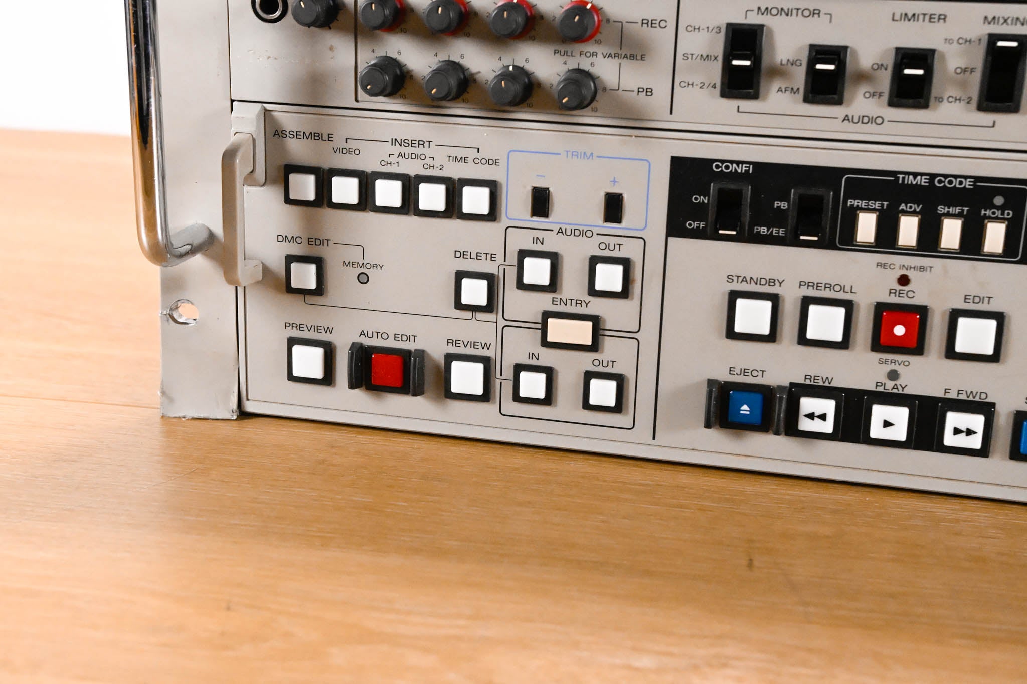 Sony BVW-75 Betacam Videocassette Recorder