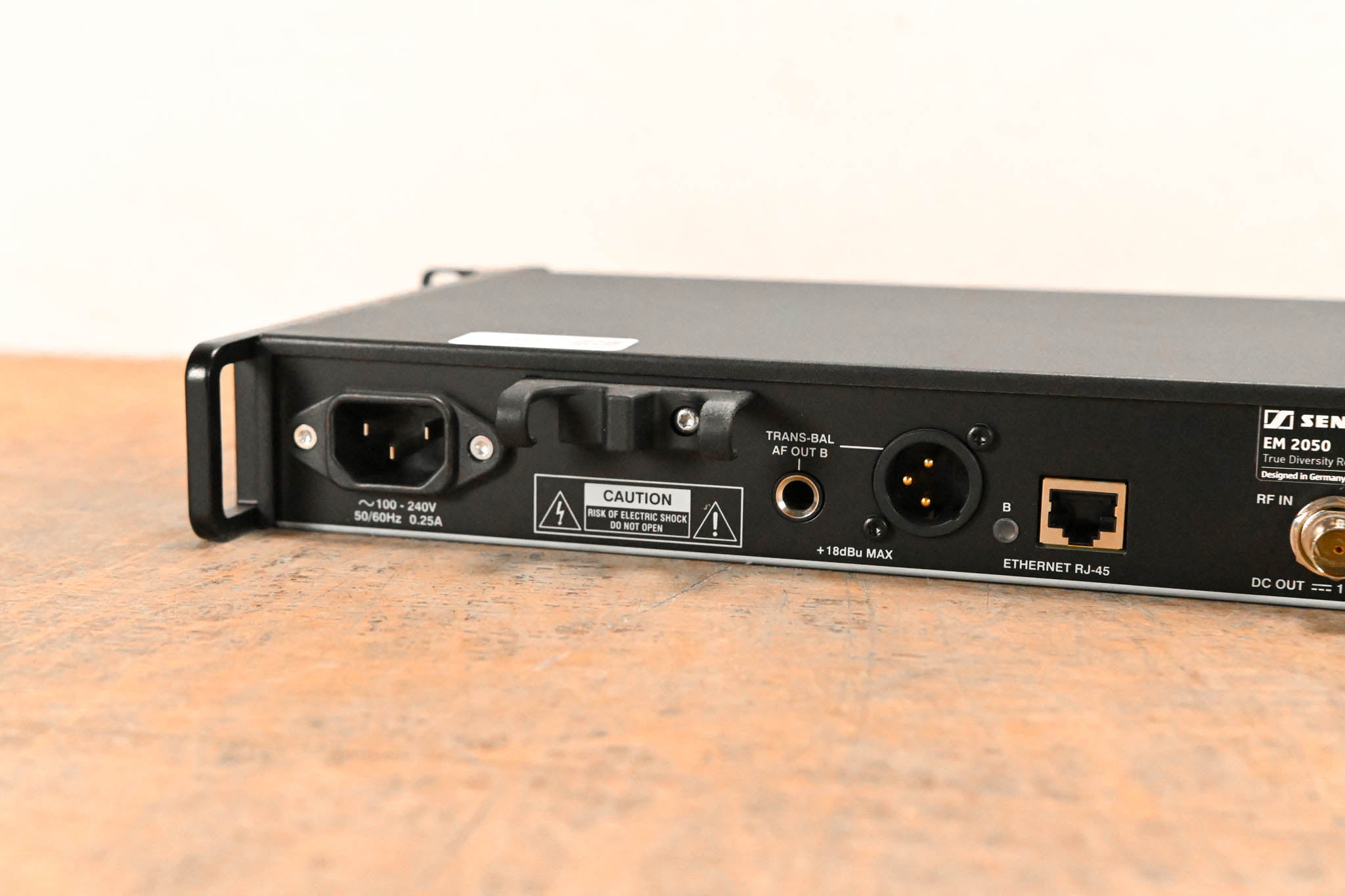 Sennheiser EM 2050 Dual-Channel Wireless Receiver Aw Range: 516-558 MHz