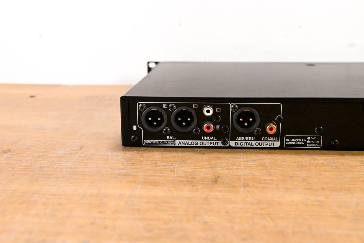 Denon DN-501C CD / Media Player with Digital Audio Outputs and RS-232c