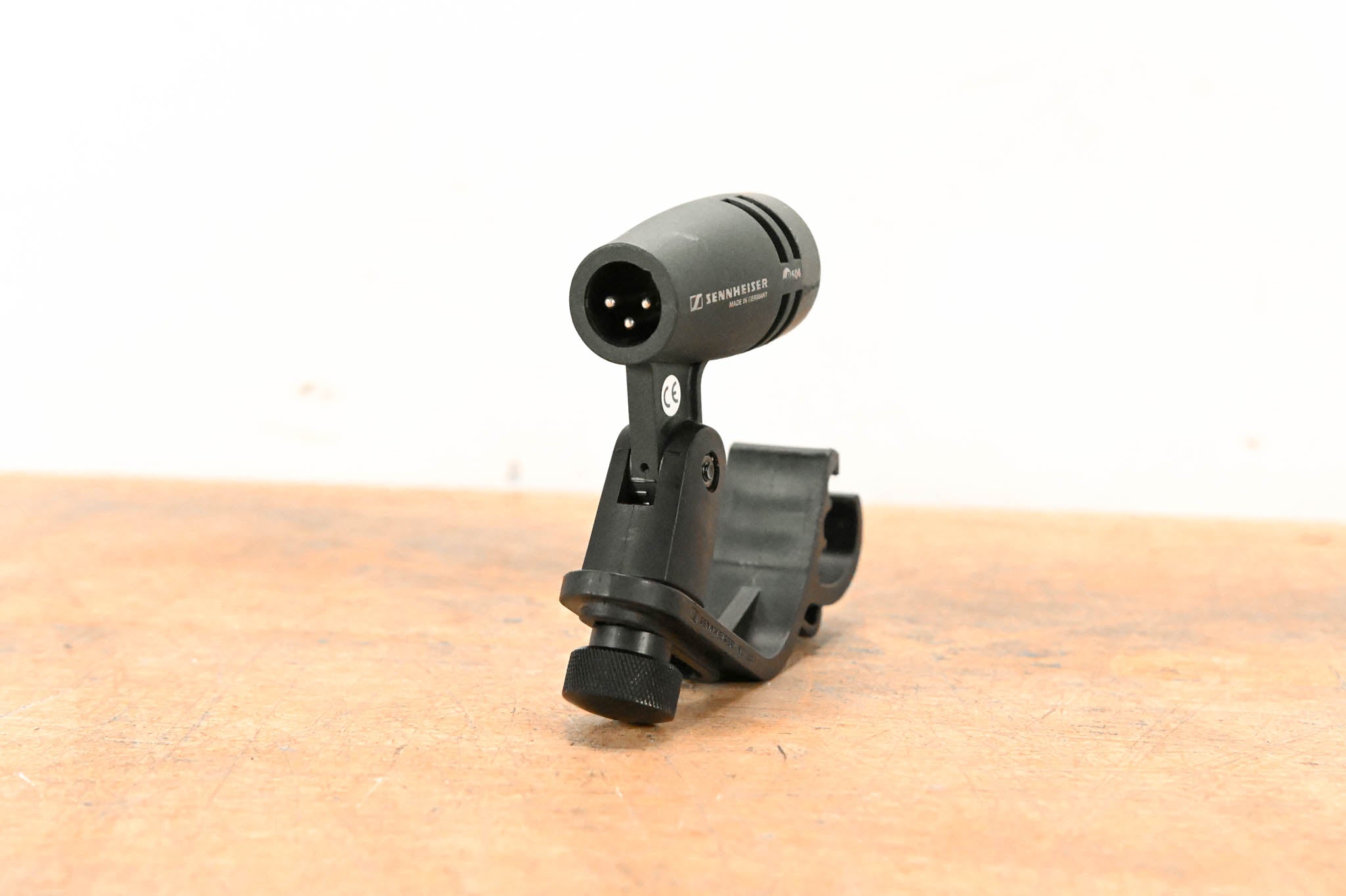 Sennheiser e 604 Dynamic Cardioid Instrument Microphone