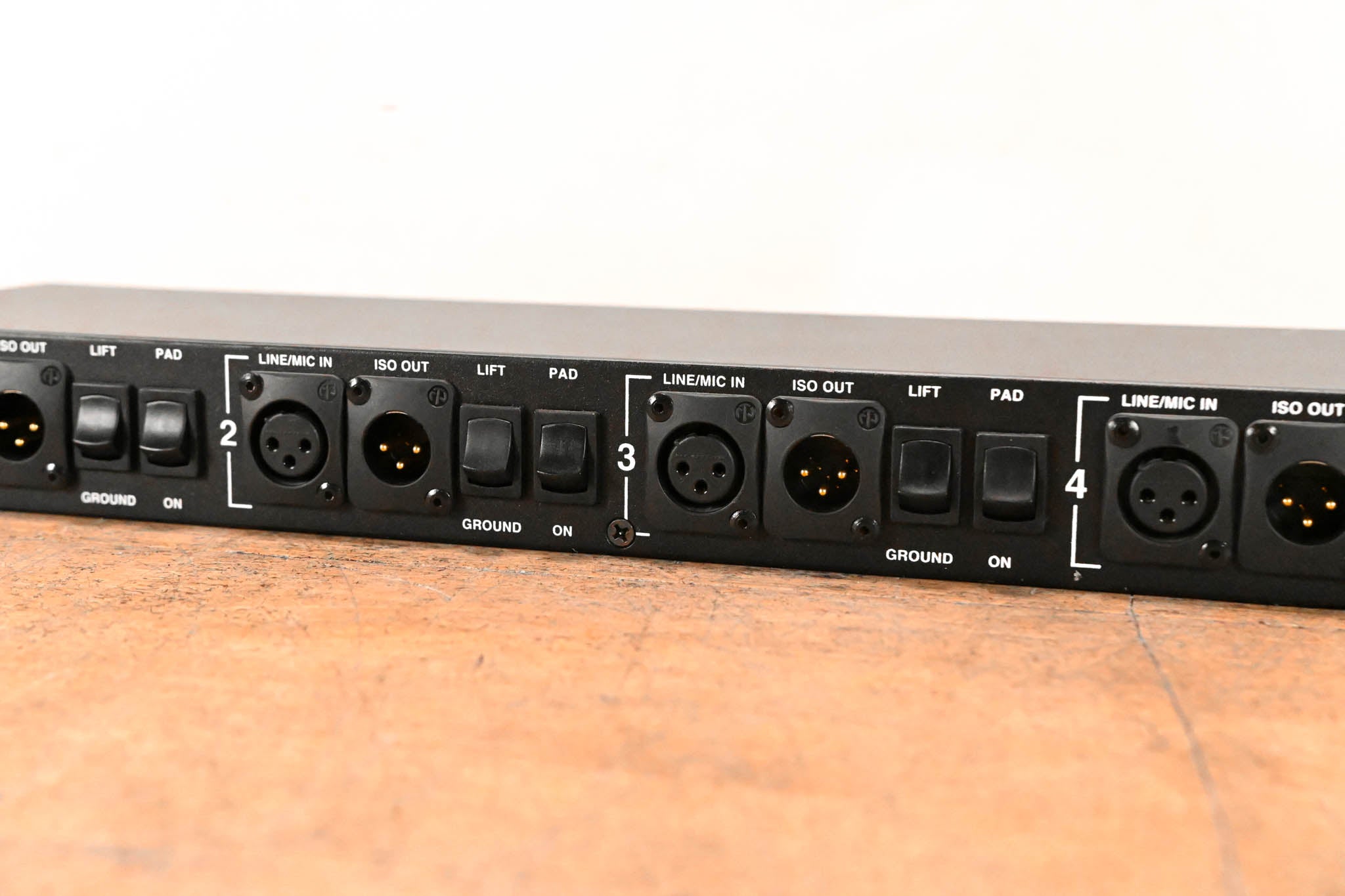 Horizon MS-4 4-Channel Rackmount Mic Splitter