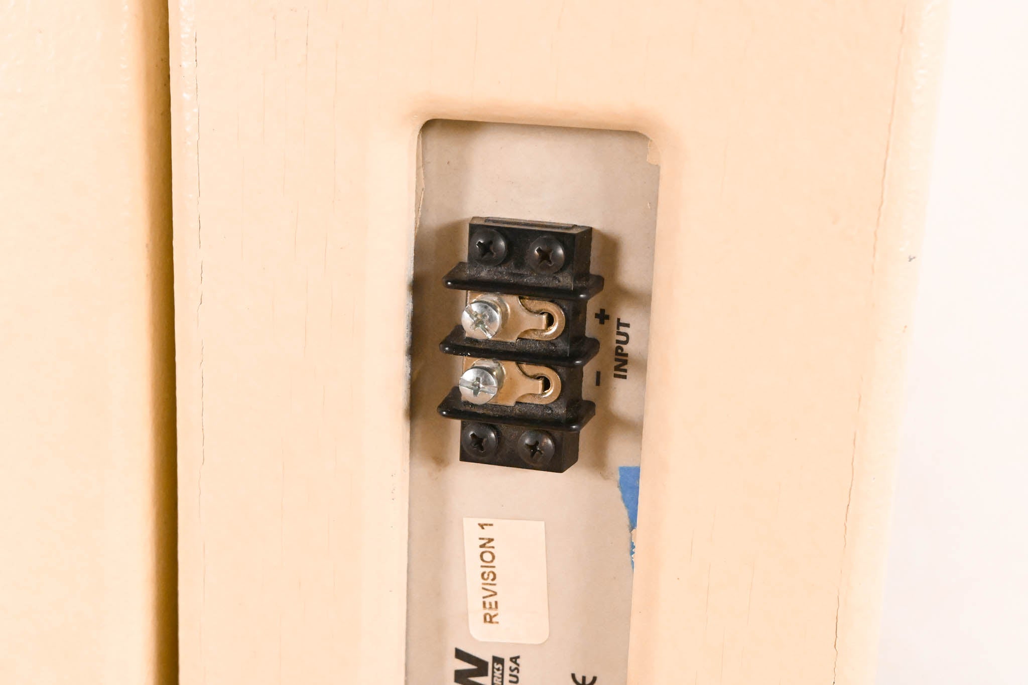 EAW UB52 Two-Way Full-Range Loudspeaker - White (PAIR)